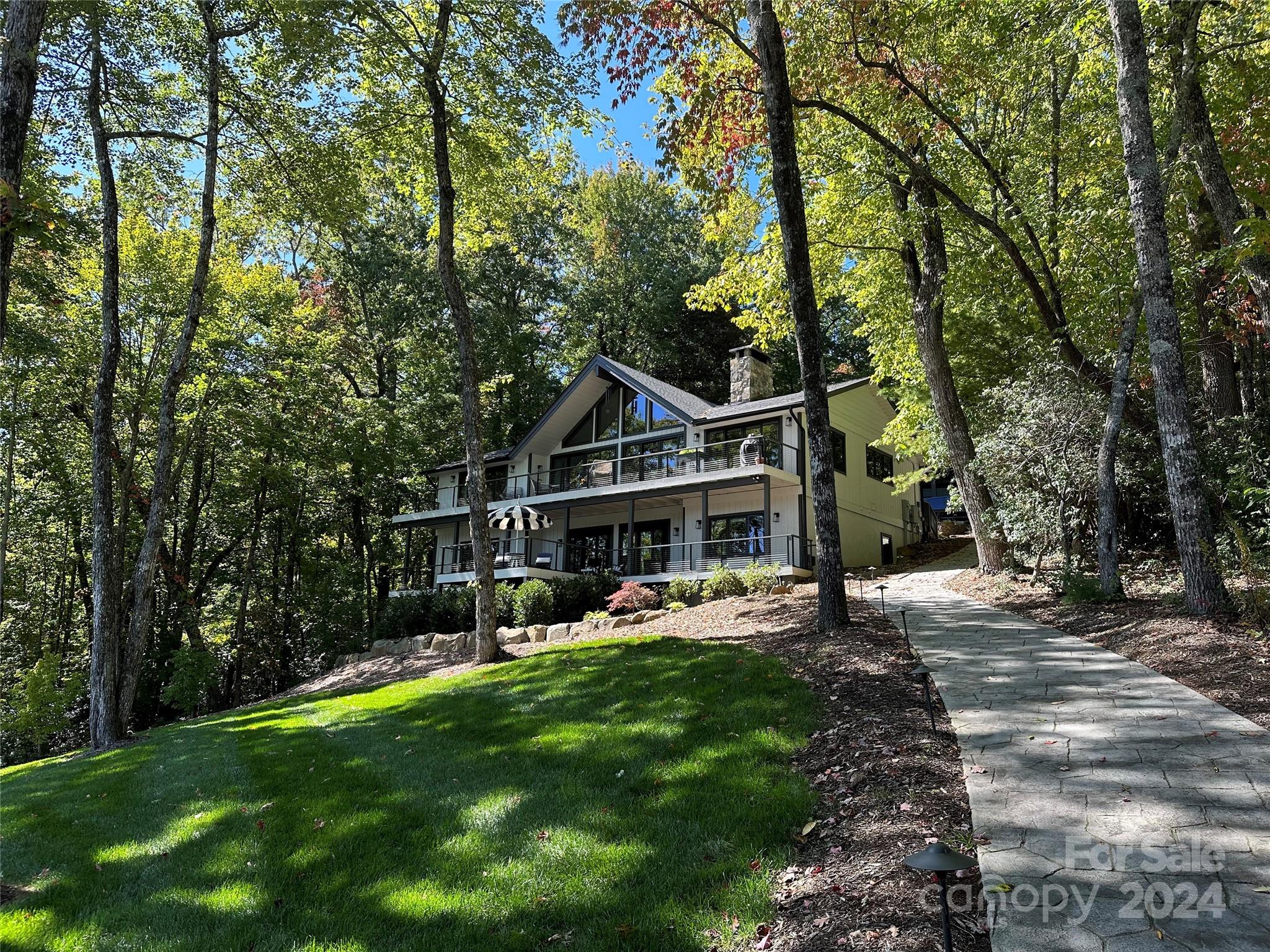 Lake Toxaway Estates - Residential