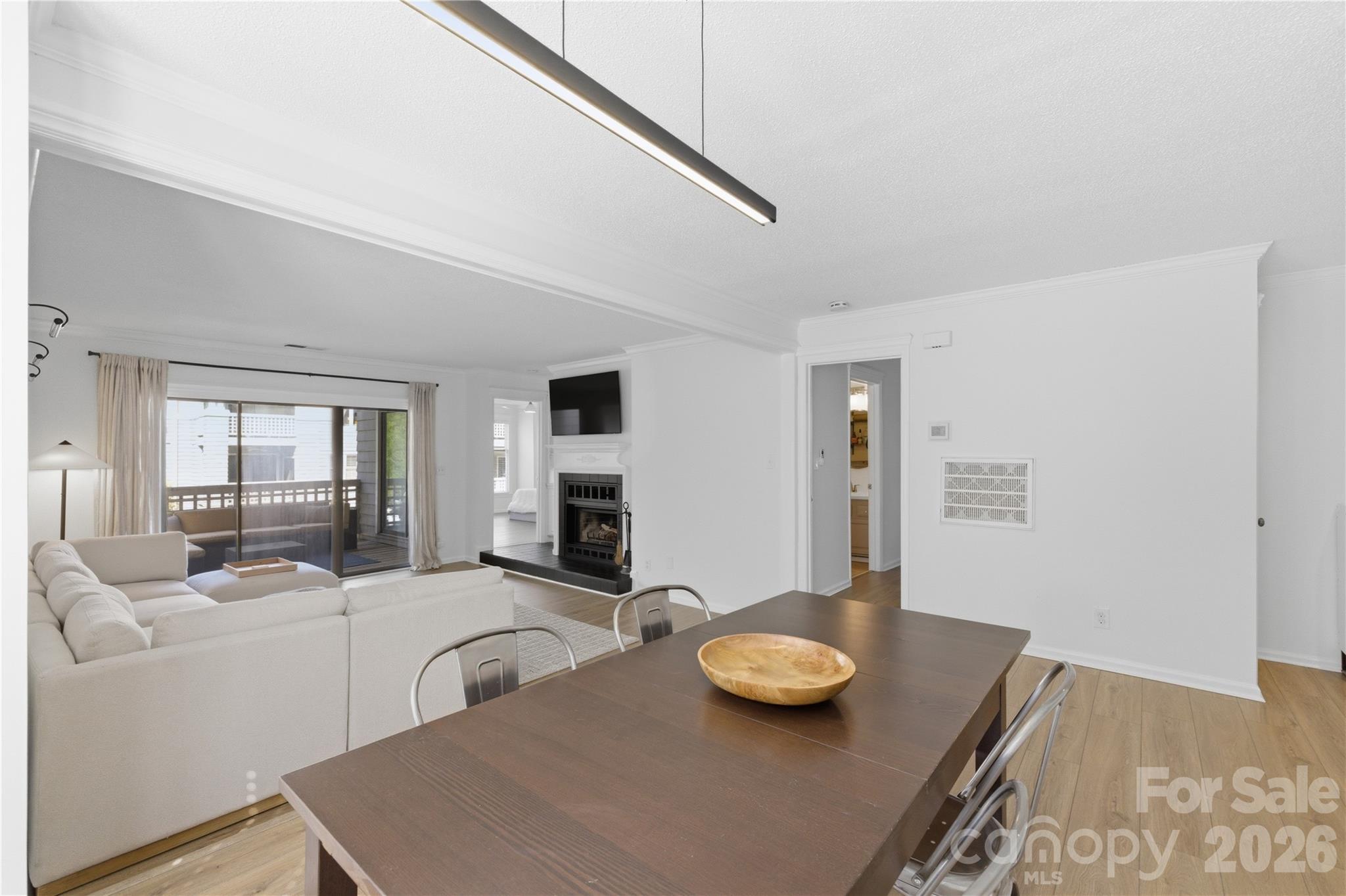 Queens Station - Residential