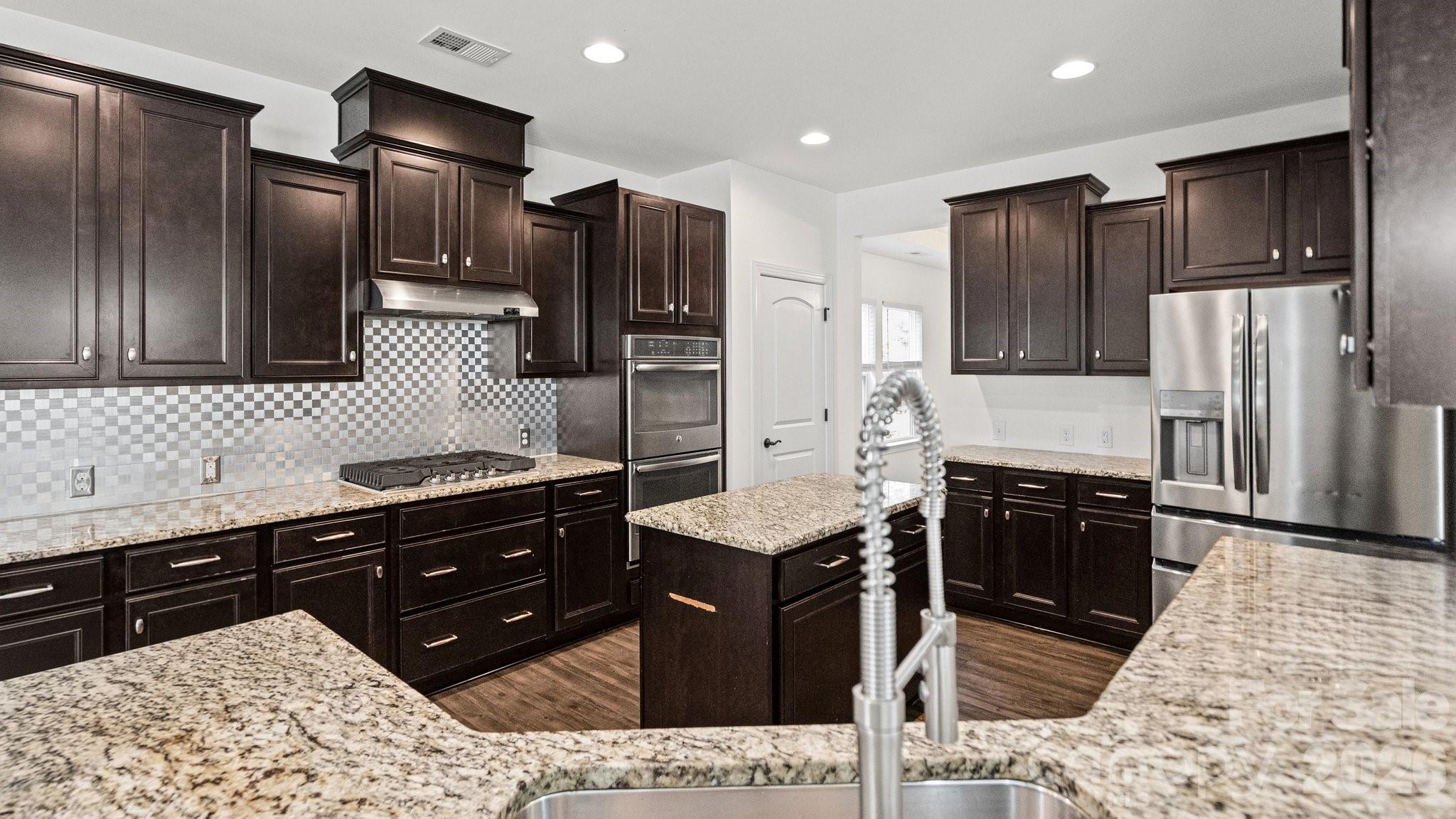 Hucks Landing - Residential