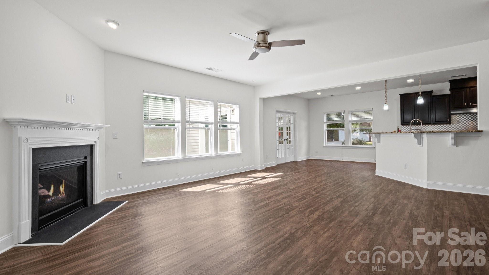 Hucks Landing - Residential