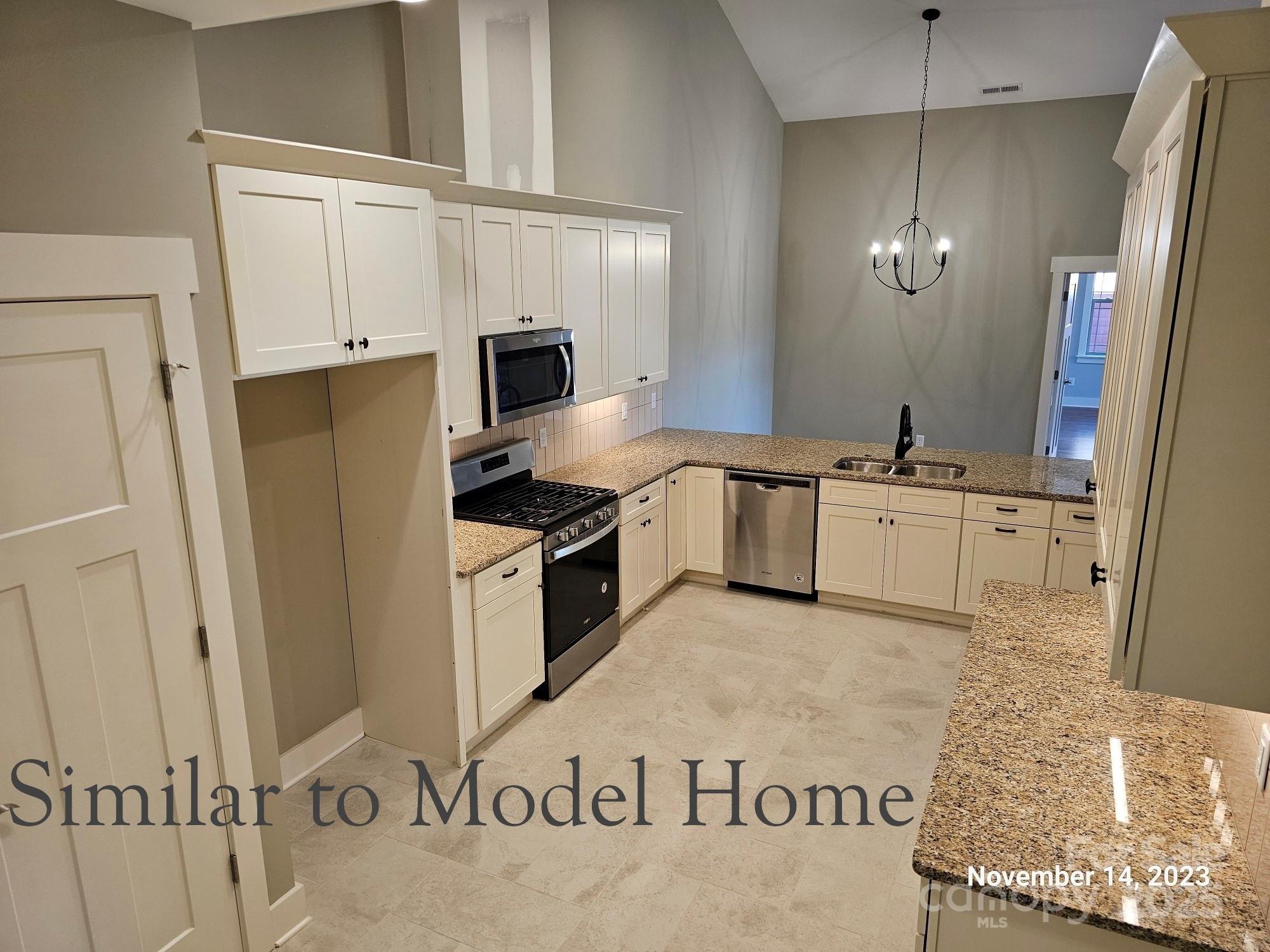 Vistas of Westfield - Residential