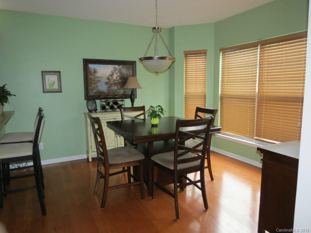 Ridge Pointe - Residential