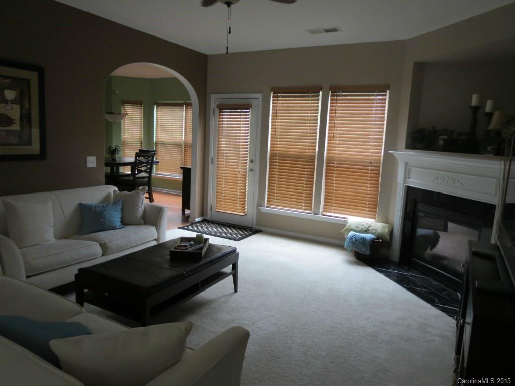Ridge Pointe - Residential