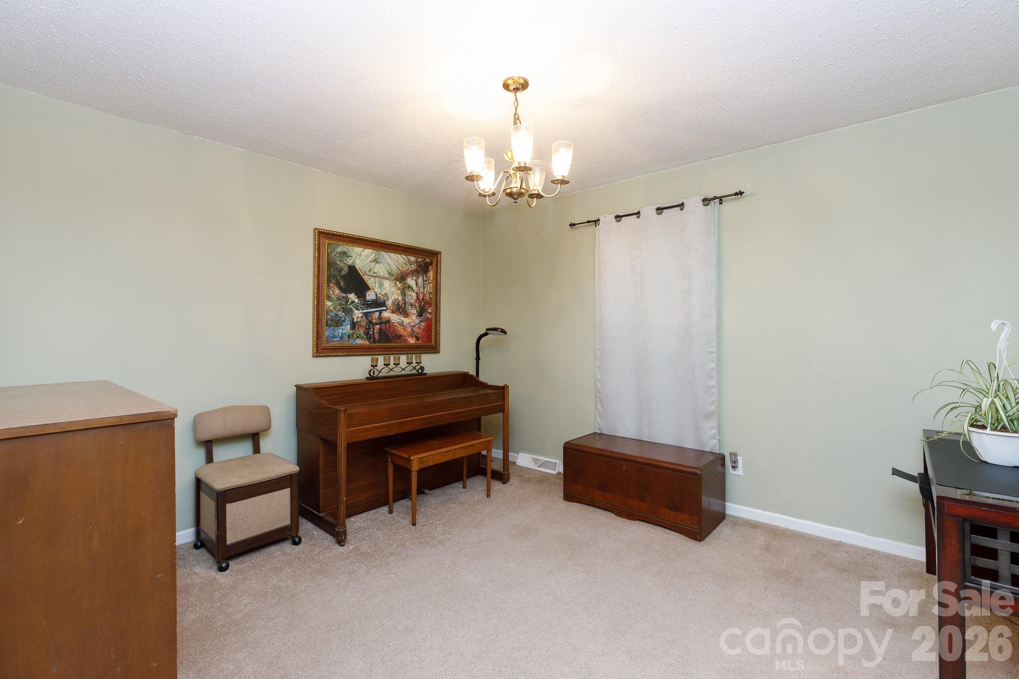 Twin Lakes - Residential