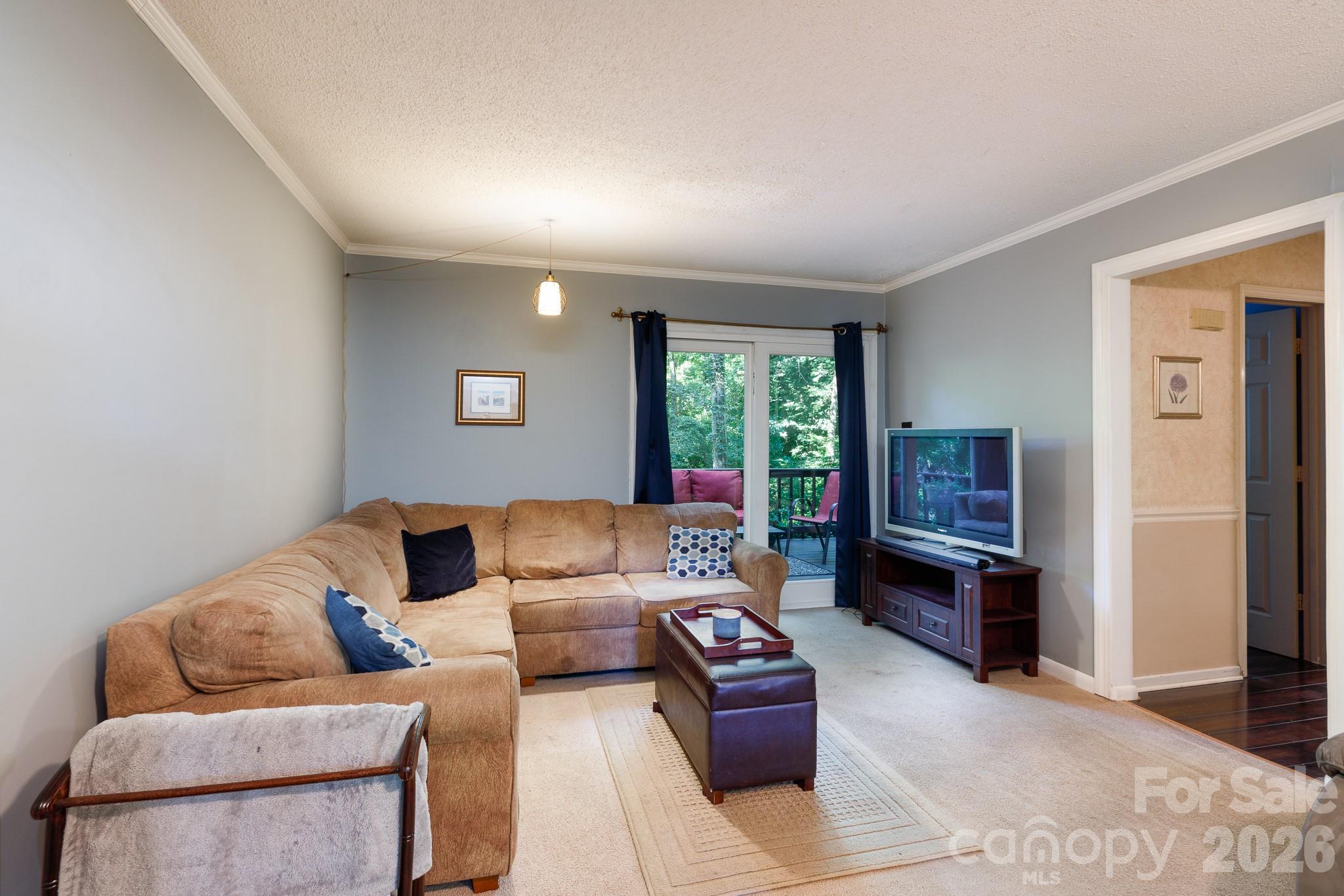 Twin Lakes - Residential