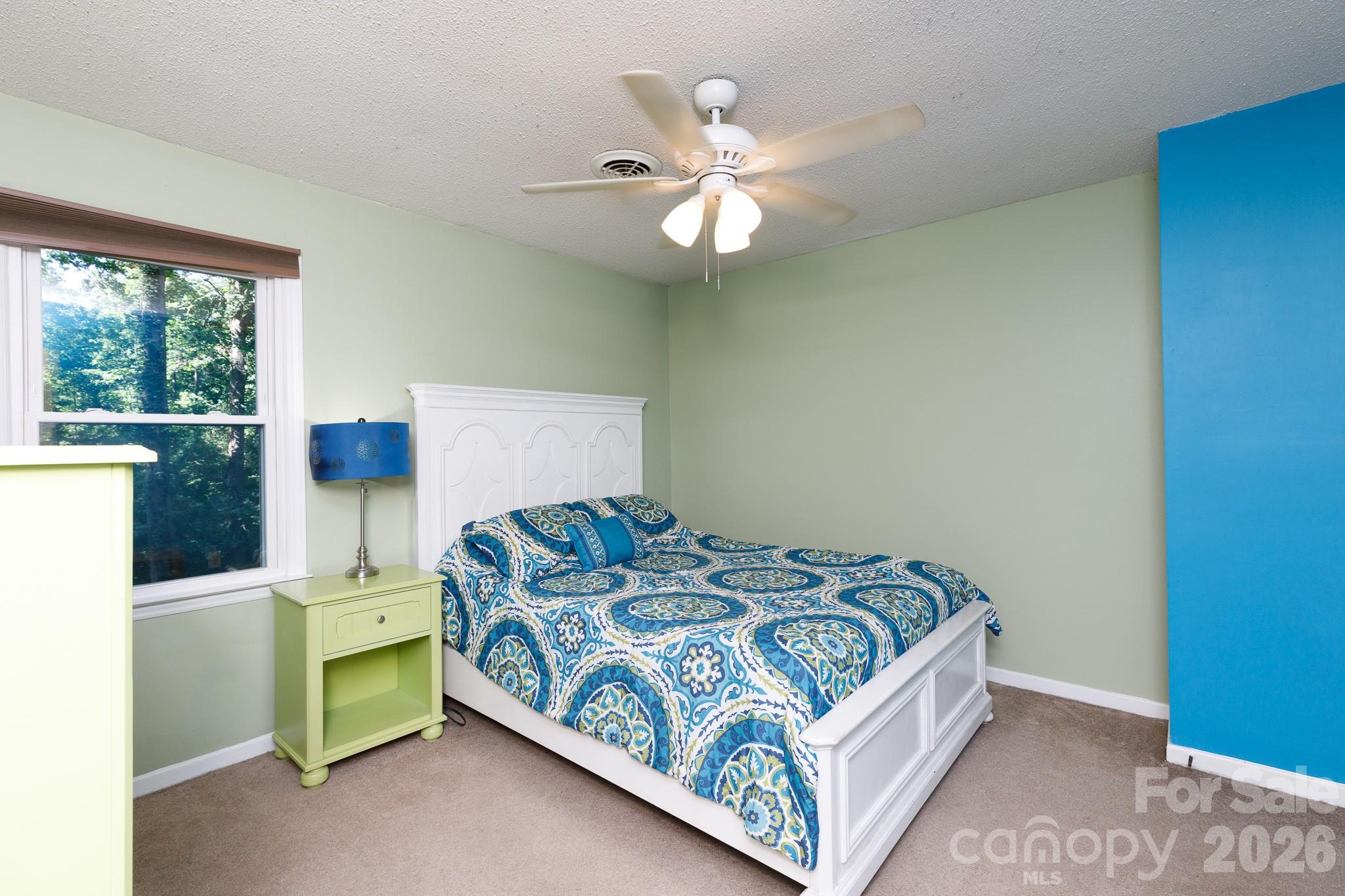 Twin Lakes - Residential