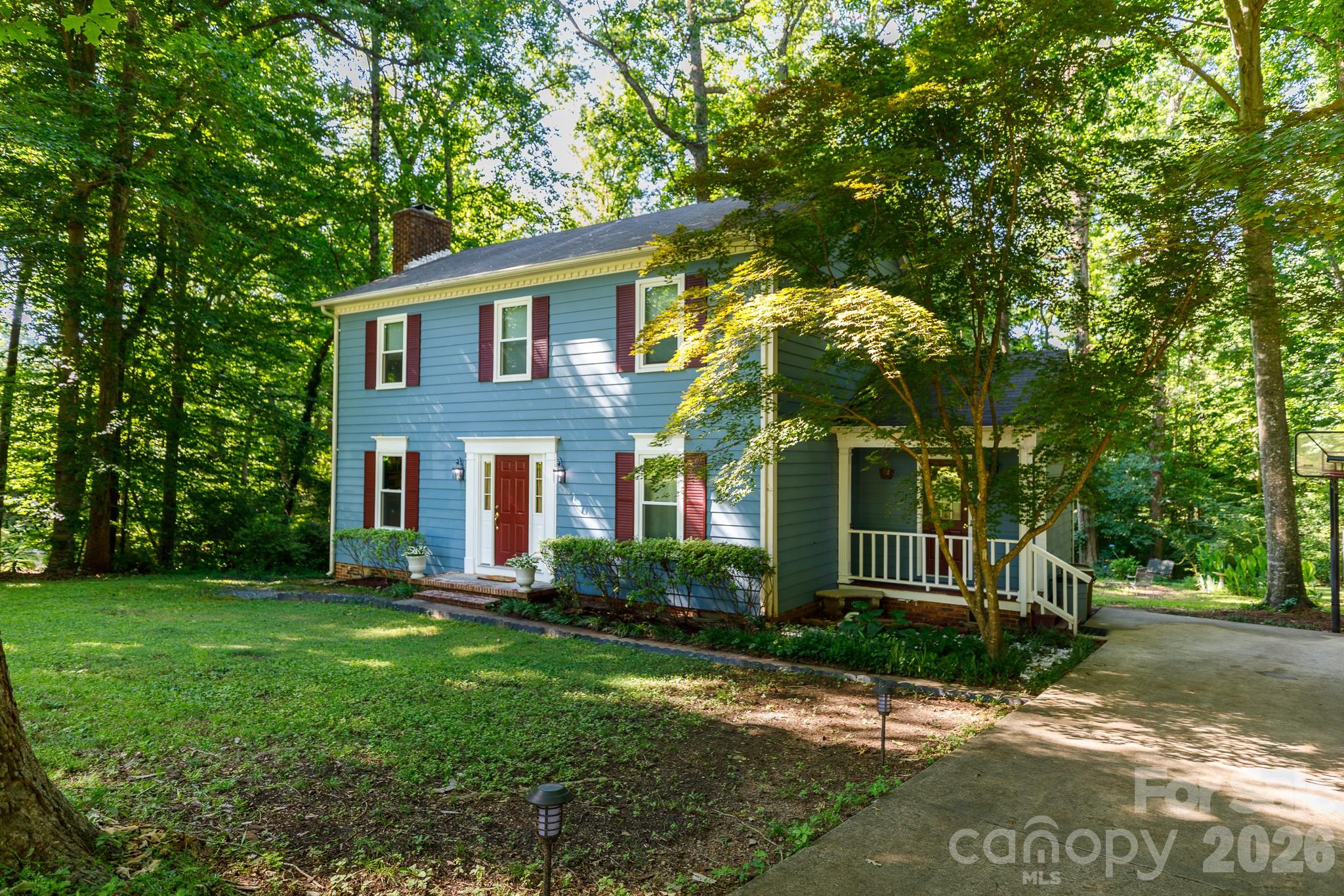 Twin Lakes - Residential