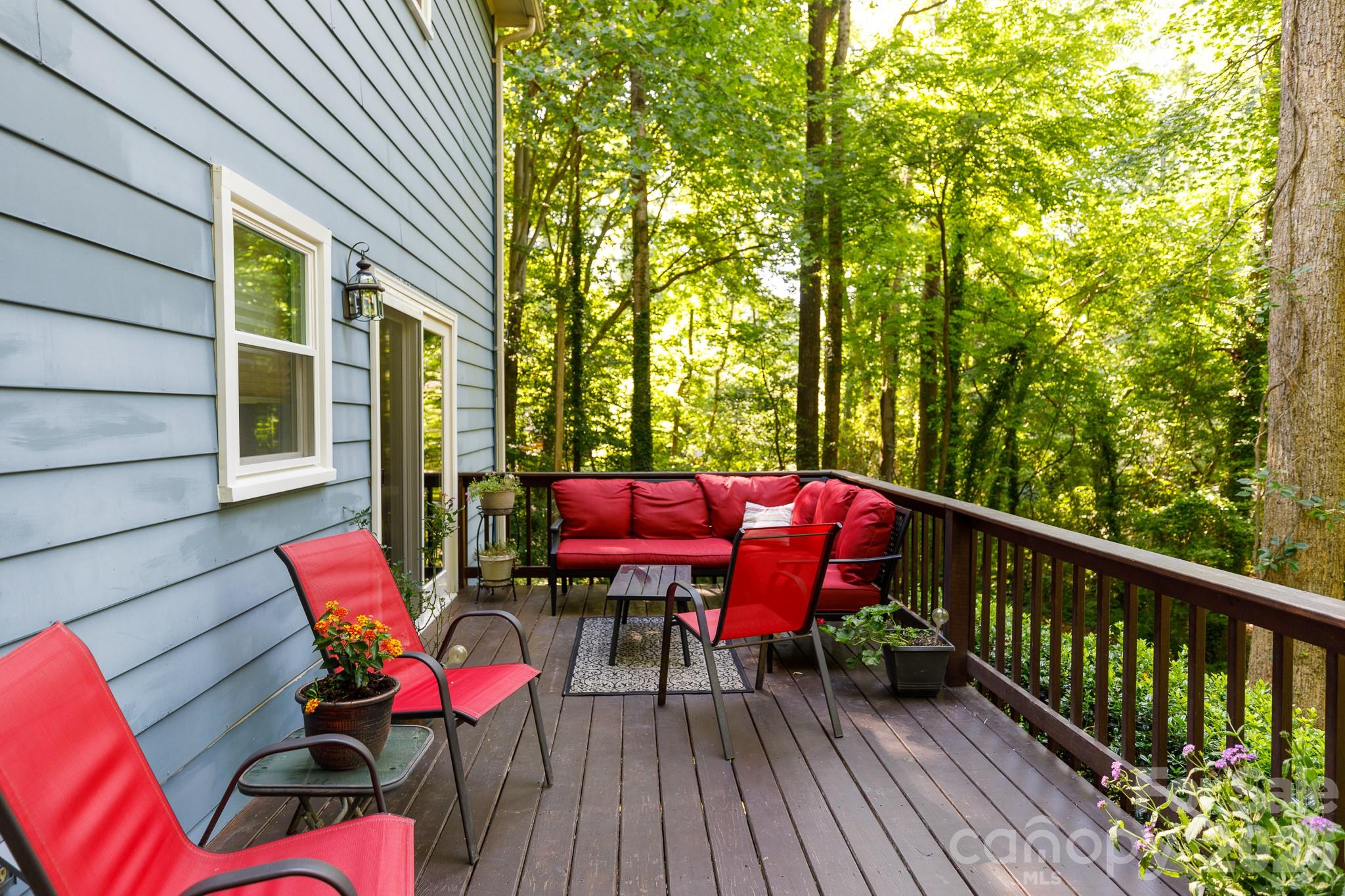 Twin Lakes - Residential