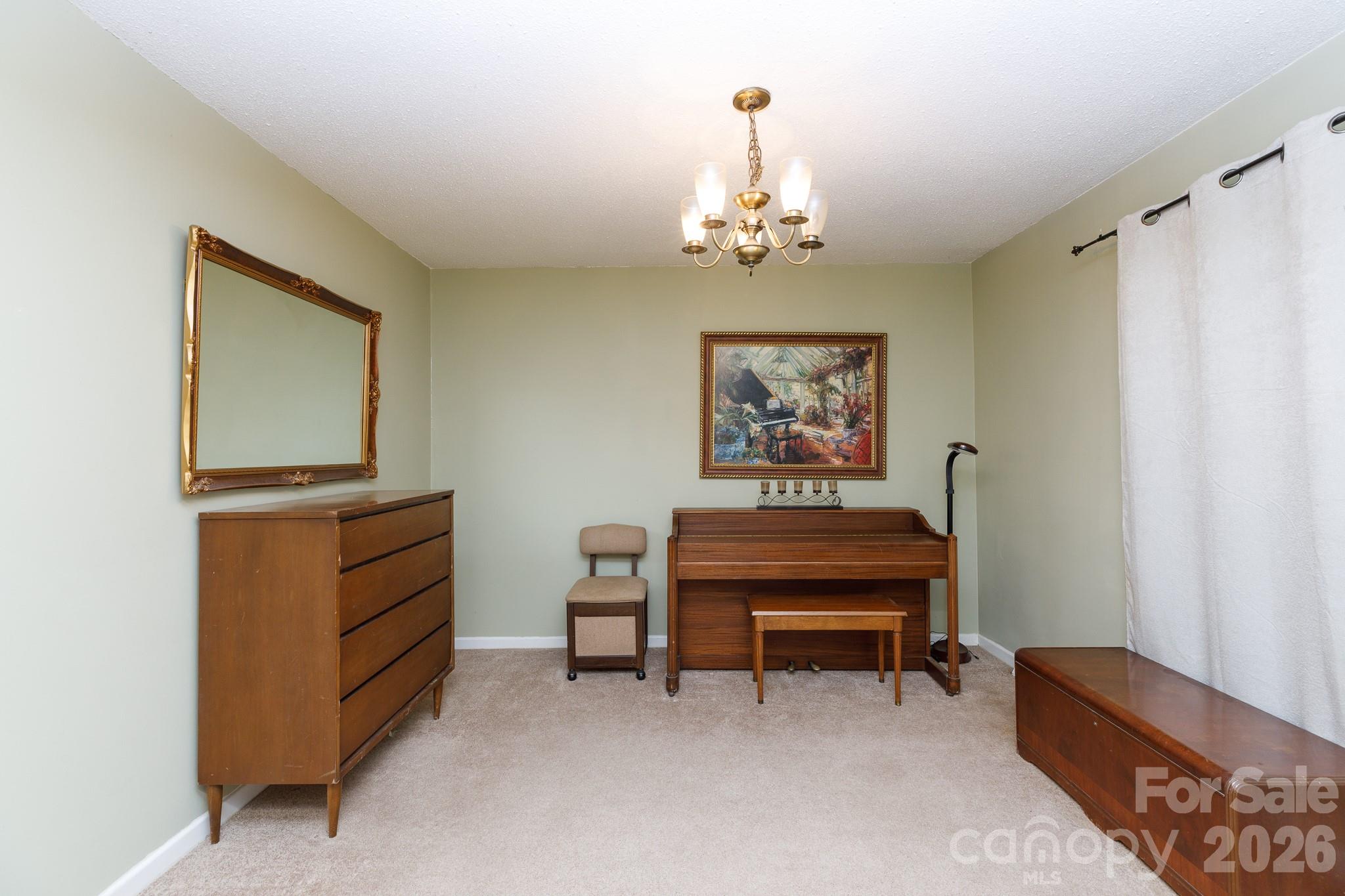 Twin Lakes - Residential