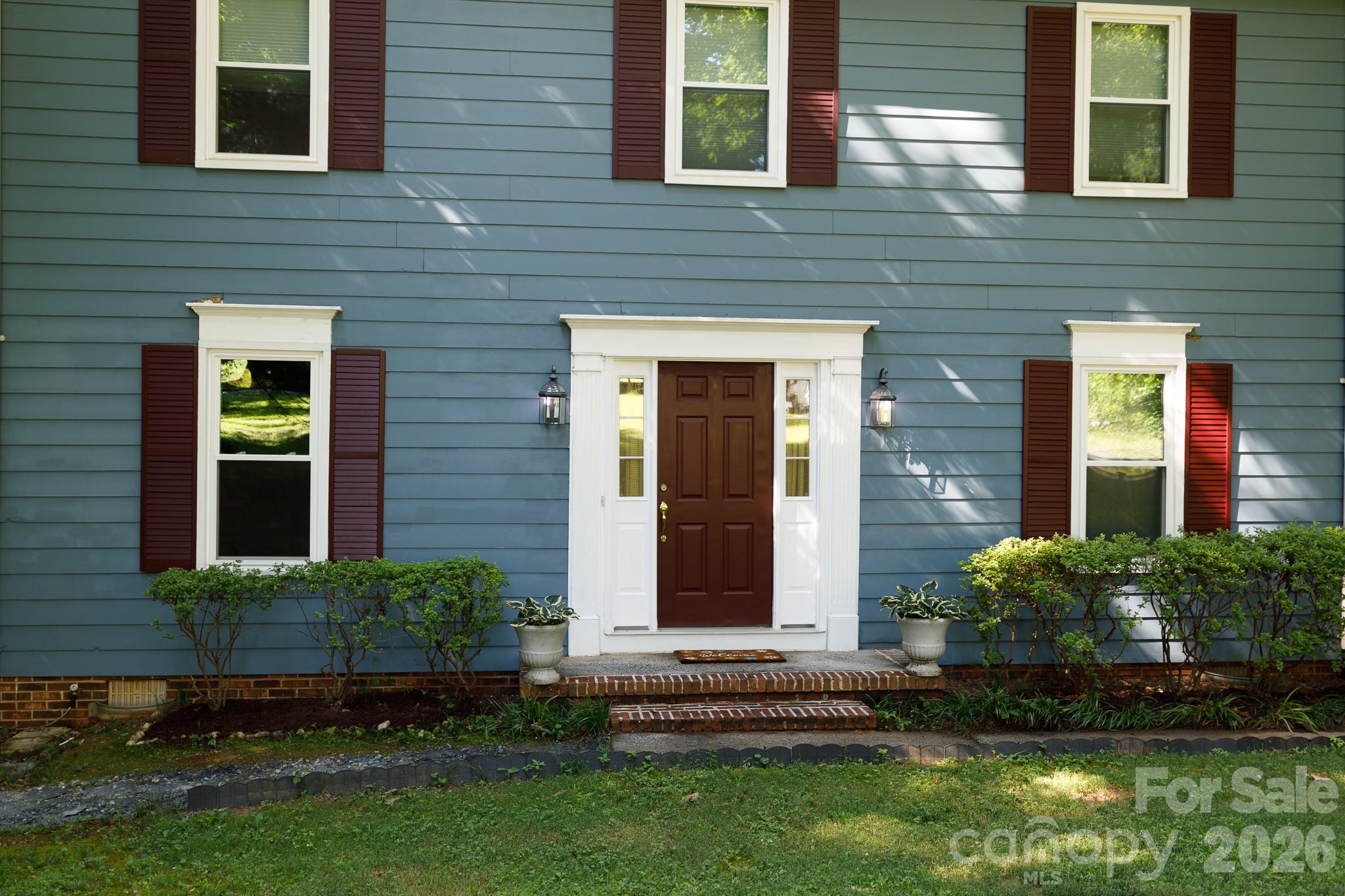 Twin Lakes - Residential