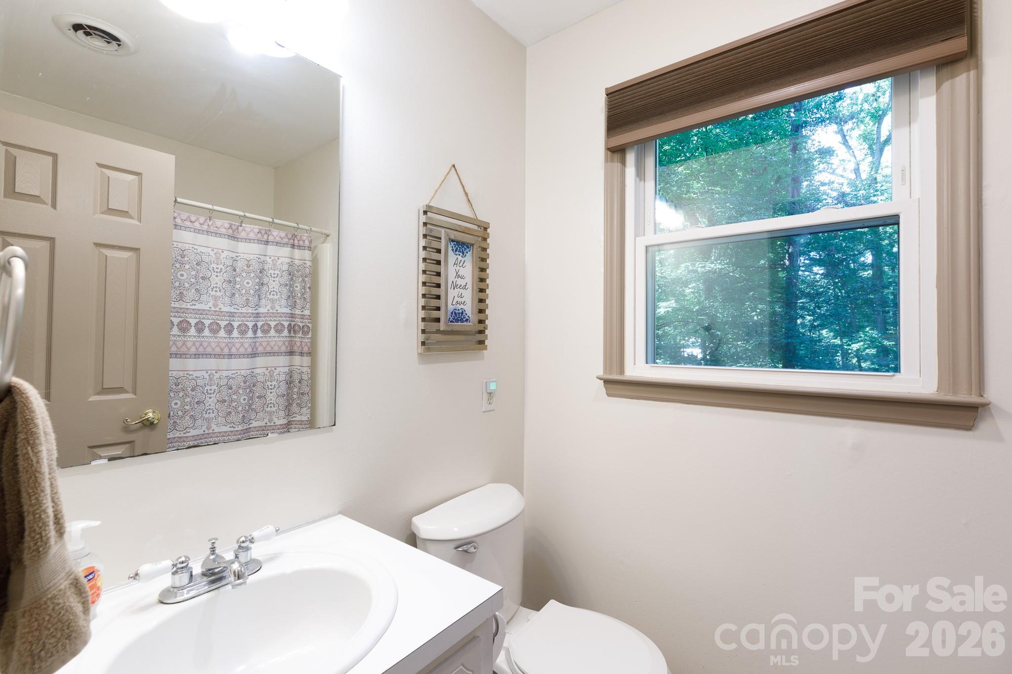 Twin Lakes - Residential