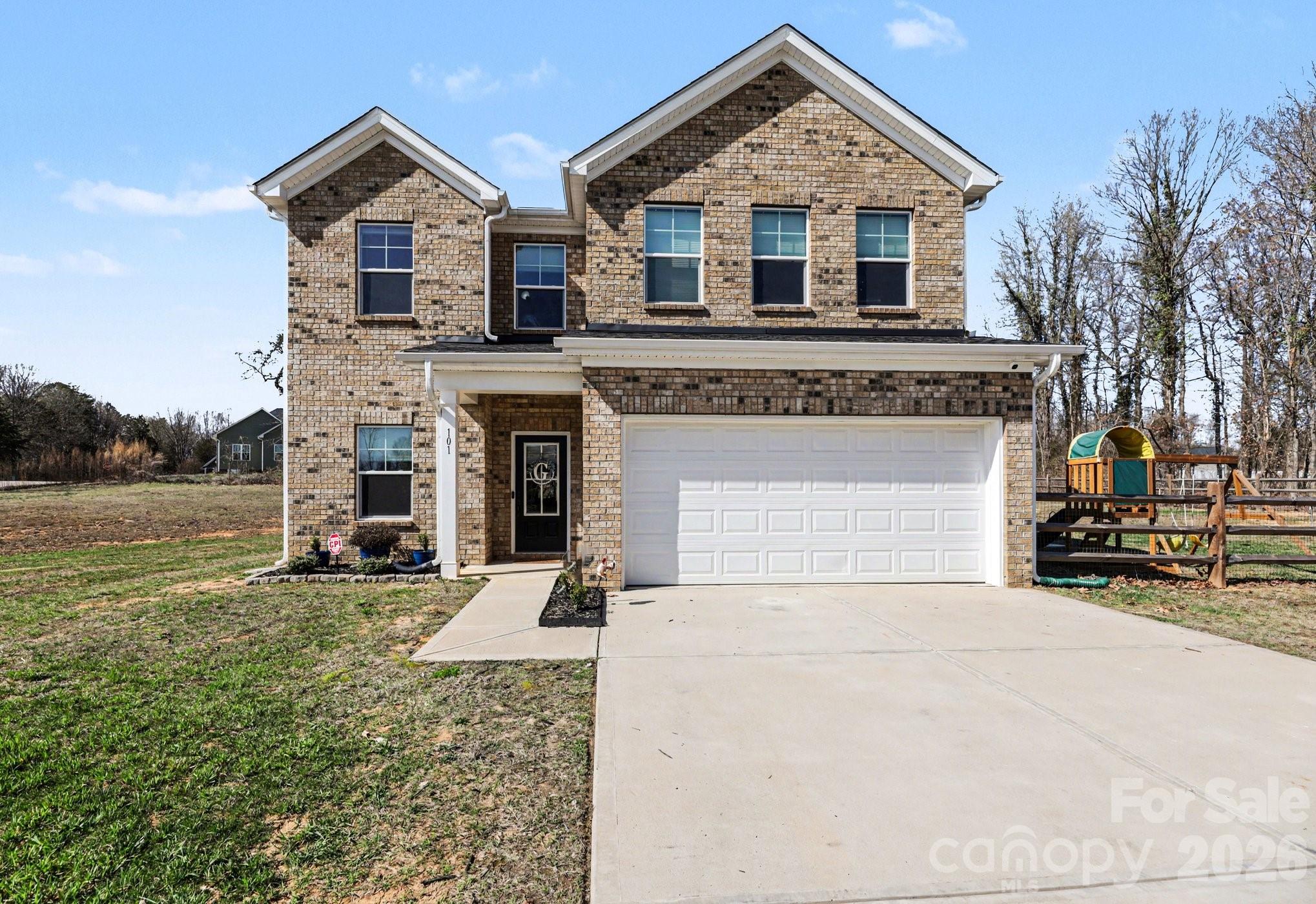 Granite Commons - Residential