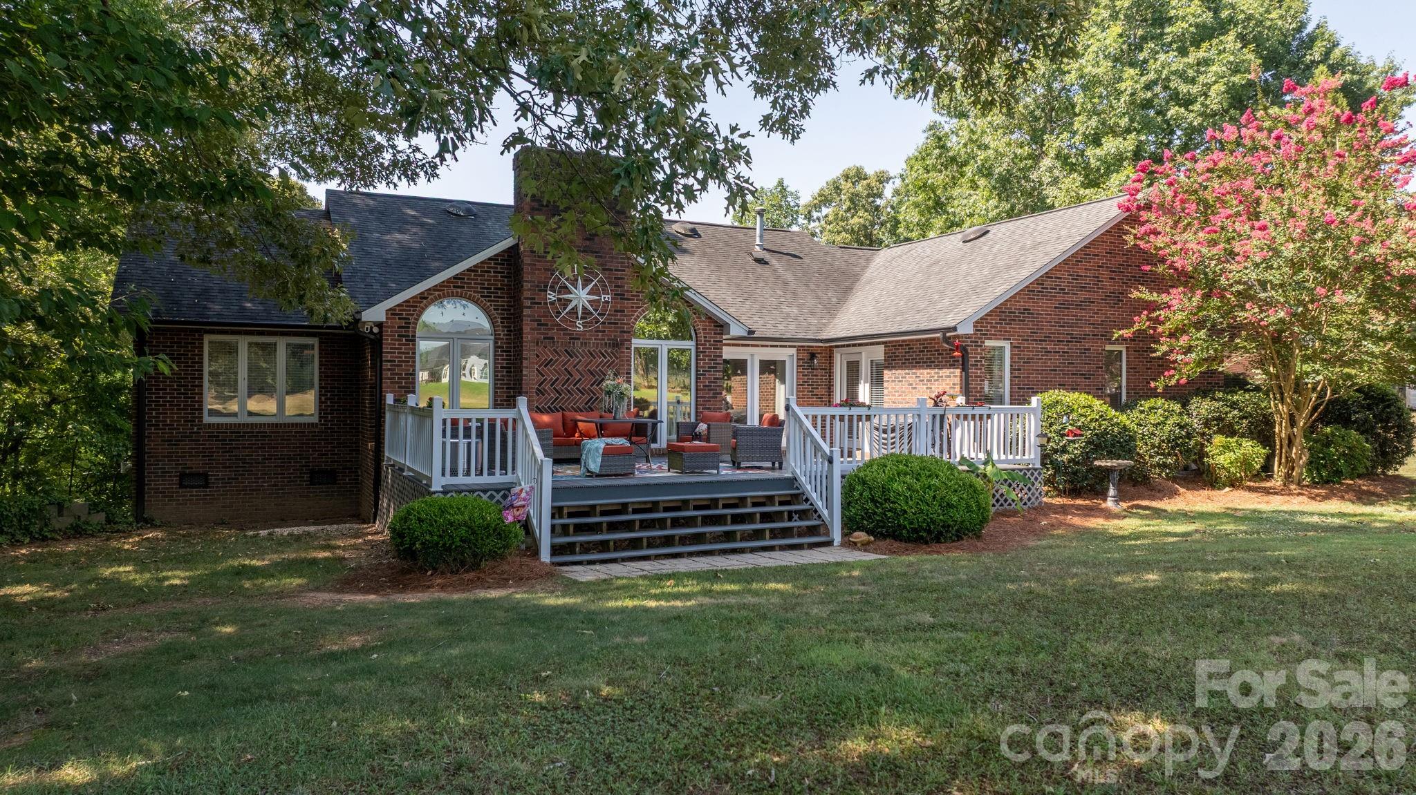 Woodbridge - Residential