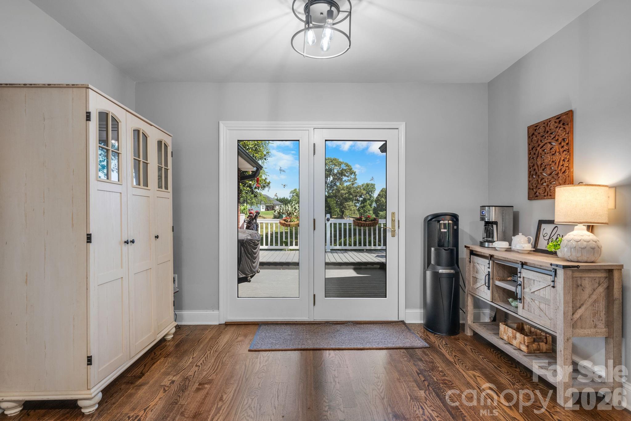Woodbridge - Residential