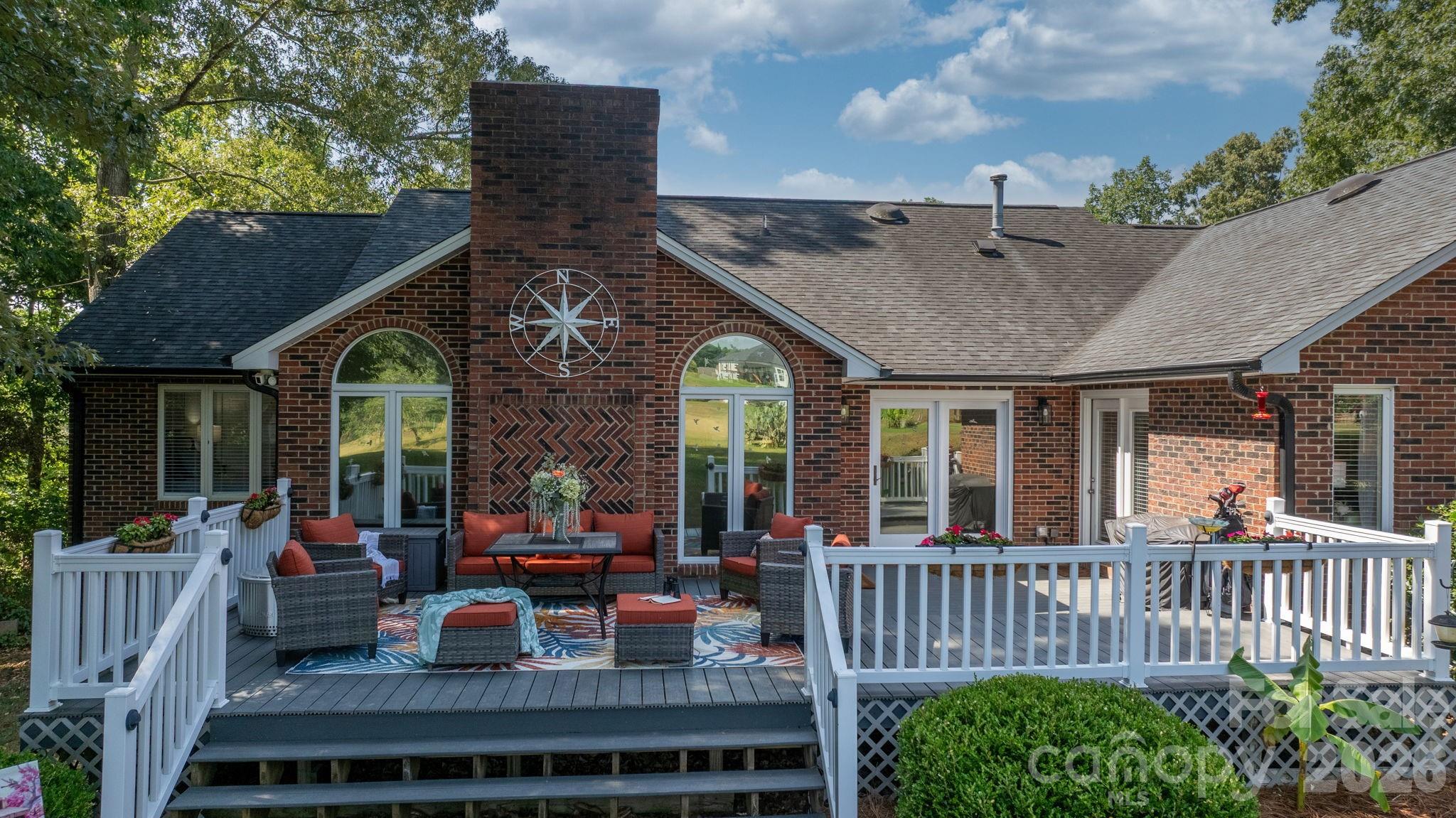 Woodbridge - Residential