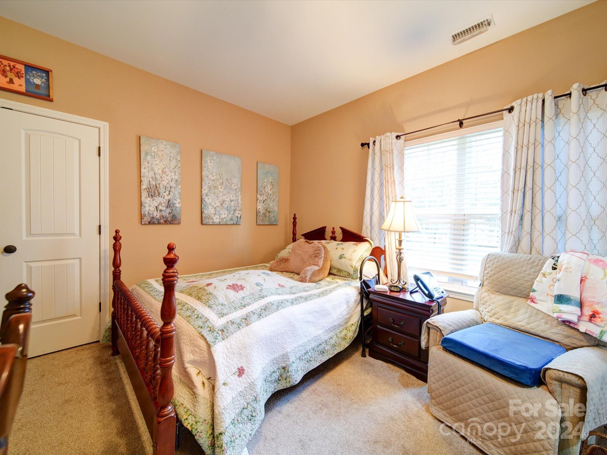 Lauren Pines - Residential