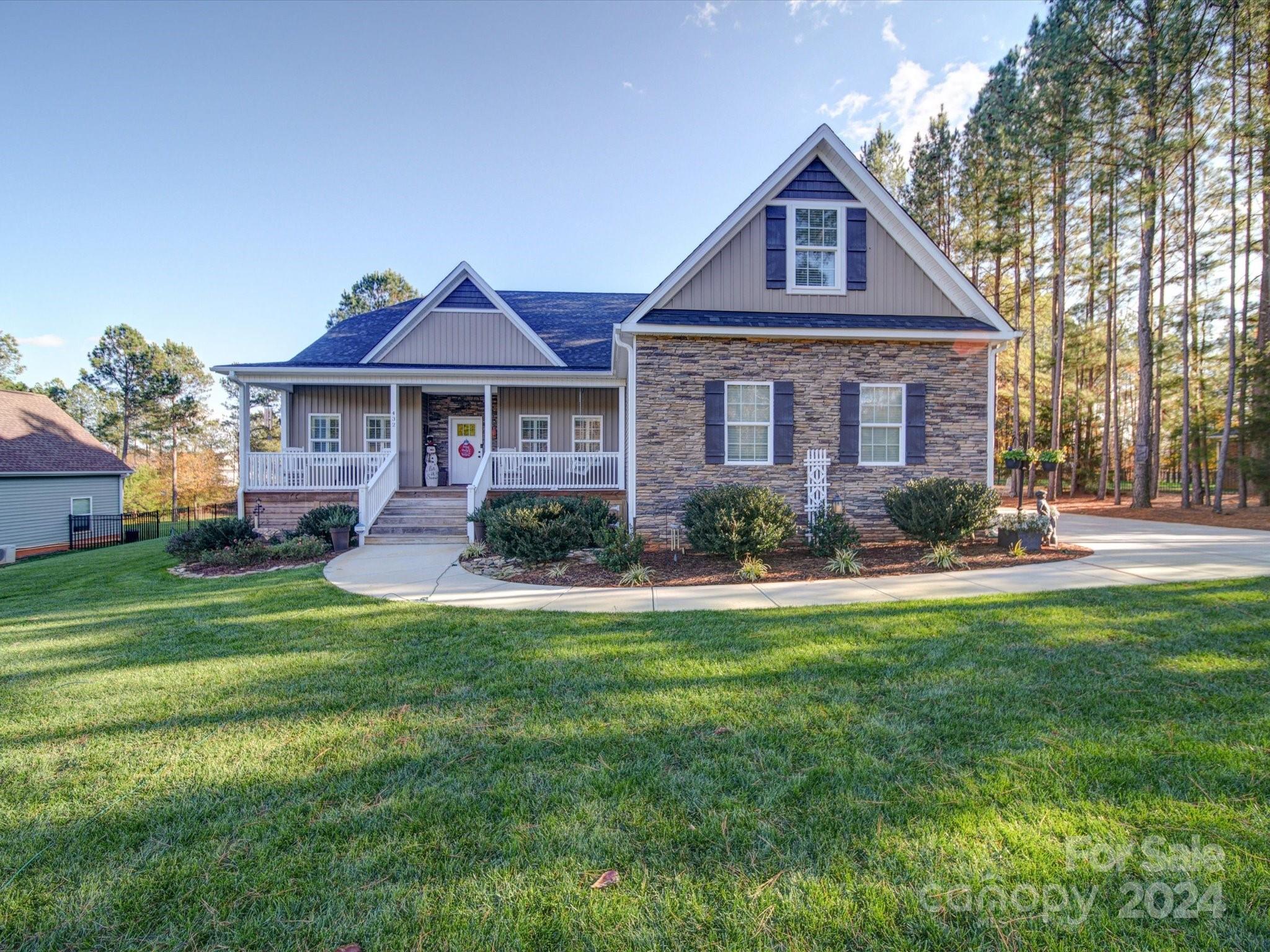 Lauren Pines - Residential