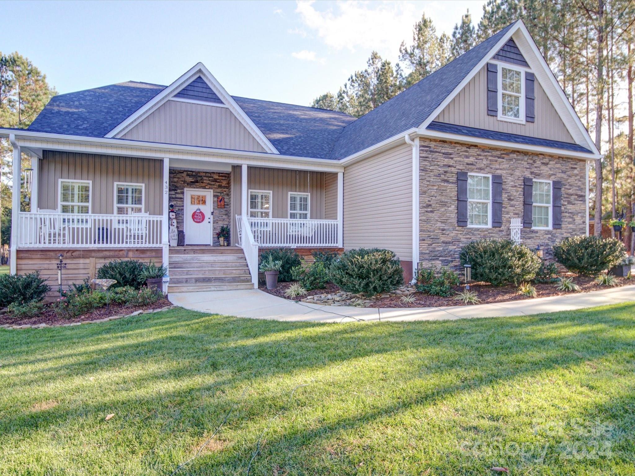 Lauren Pines - Residential