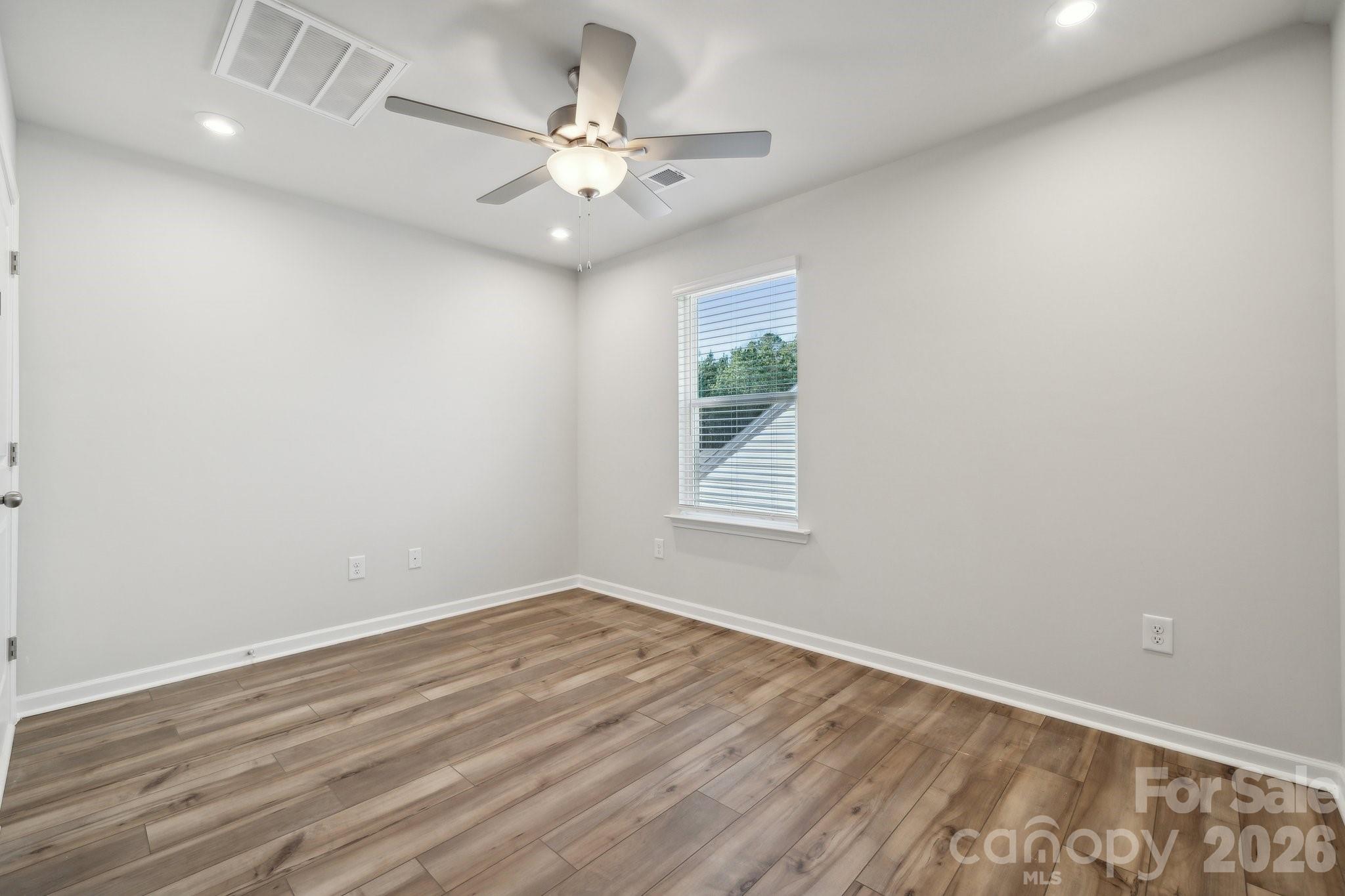 Clairmont - Residential