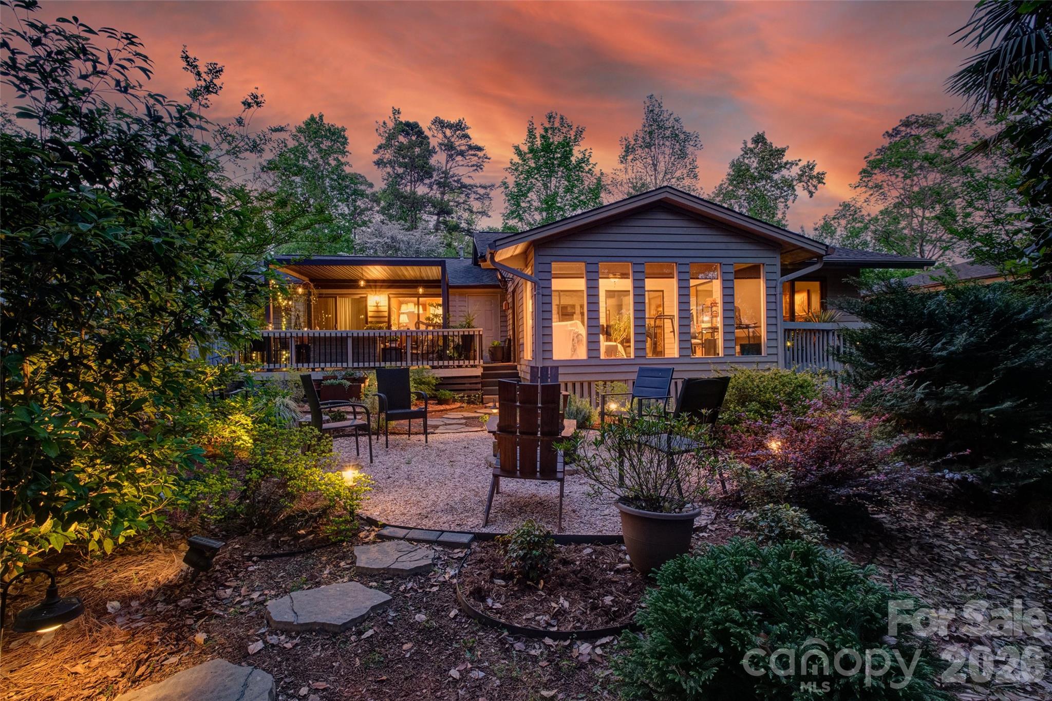A rare opportunity to own a true single-level patio home in the highly sought-after River Hills community—step from your backyard oasis onto the walking path and stroll to the private lakefront Southpoint Park, a hidden treasure reserved for residents. Enjoy Lake Wylie shoreline and beach access, with endless spots to relax and unwind—your own everyday retreat.
Beautifully renovated and meticulously maintained, this approximately 2,000+ sq ft home offers effortless one-level living with 3 bedrooms and 2 full baths. The thoughtfully updated interior blends comfort and style, featuring an open, light-filled layout ideal for both everyday living and entertaining. Curated with a true designer’s touch, the finishes and updates throughout reflect a level of quality and cohesion rarely found—every detail carefully considered, creating a home that feels both elevated and inviting.
Beyond the private Southpoint Park, River Hills offers even more—an exceptional lakefront, resort-style lifestyle with 24/7 gated security, a private marina, scenic walking trails, dog park, and community garden, along with a country club featuring an 18-hole golf course, dining, pools, and tennis and pickleball.
Patio homes like this are rarely available, especially with this level of renovation, location, and value—an exceptional opportunity to enjoy lake living in one of Lake Wylie’s most desirable communities.