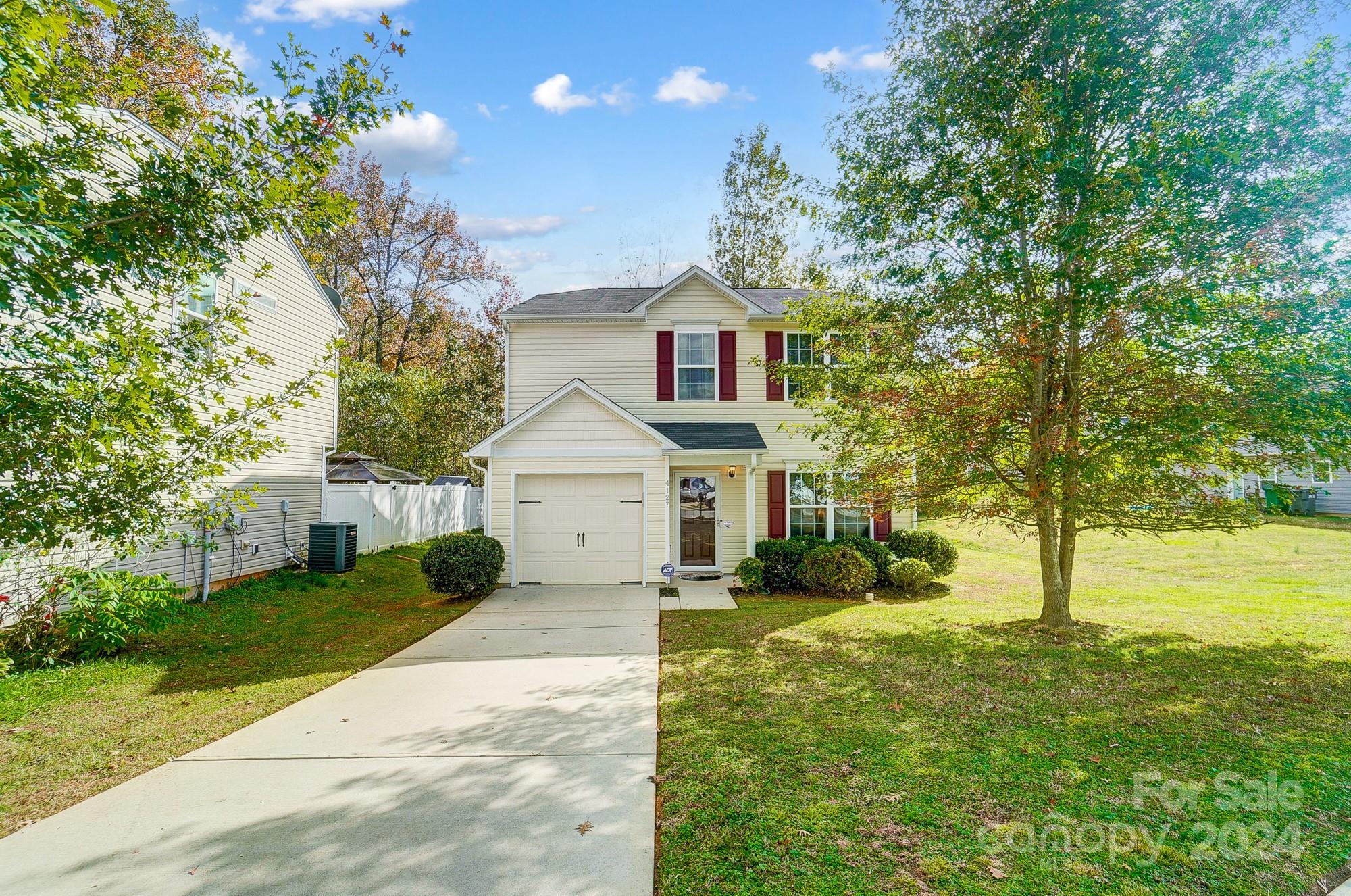Hammond Lake - Residential