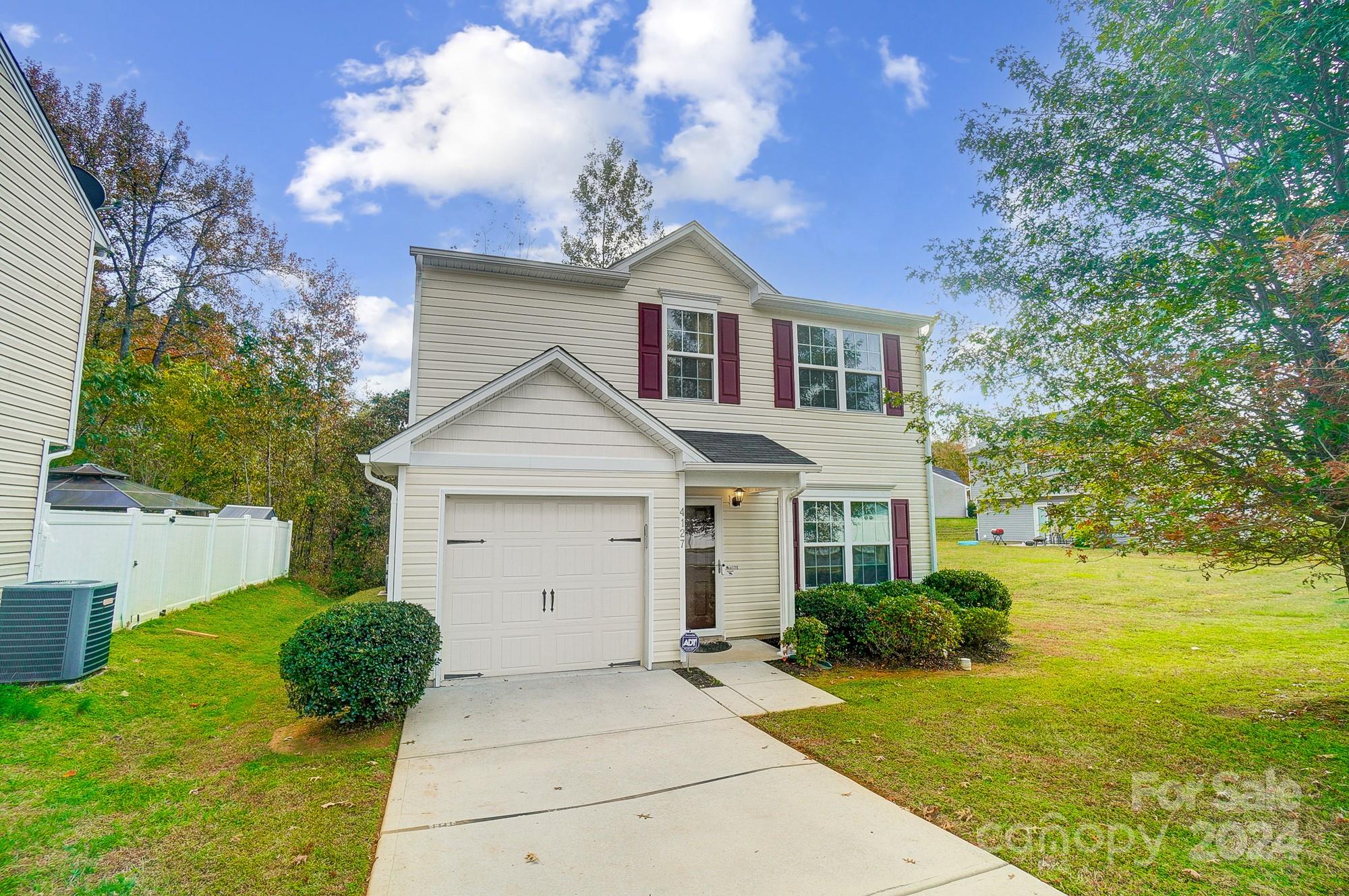 Hammond Lake - Residential