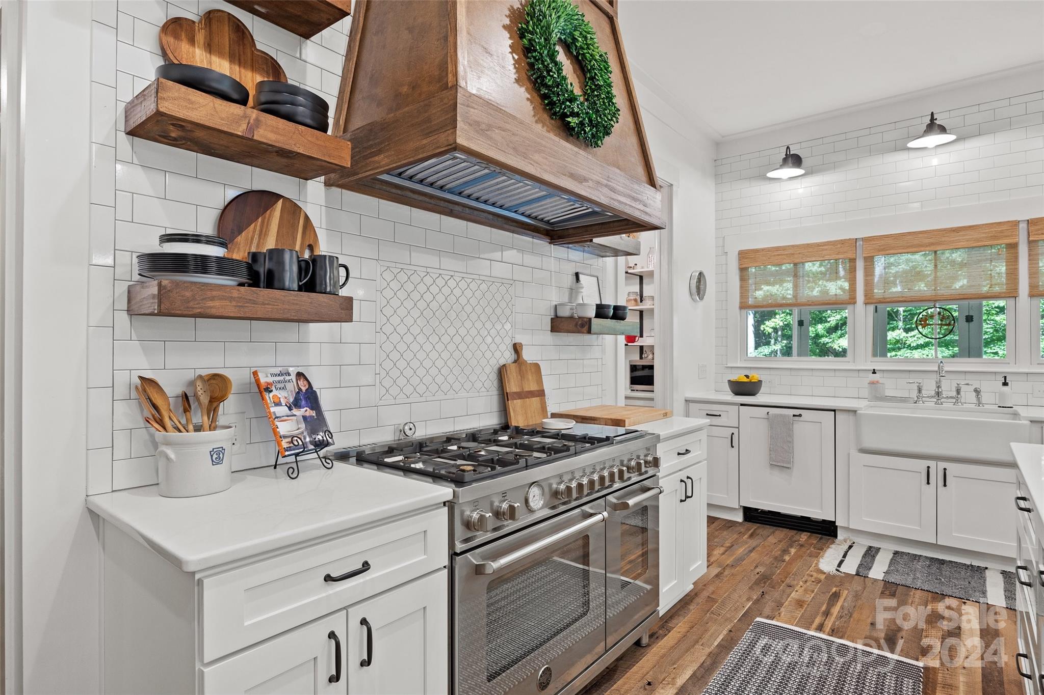 Fairway Drive - Residential