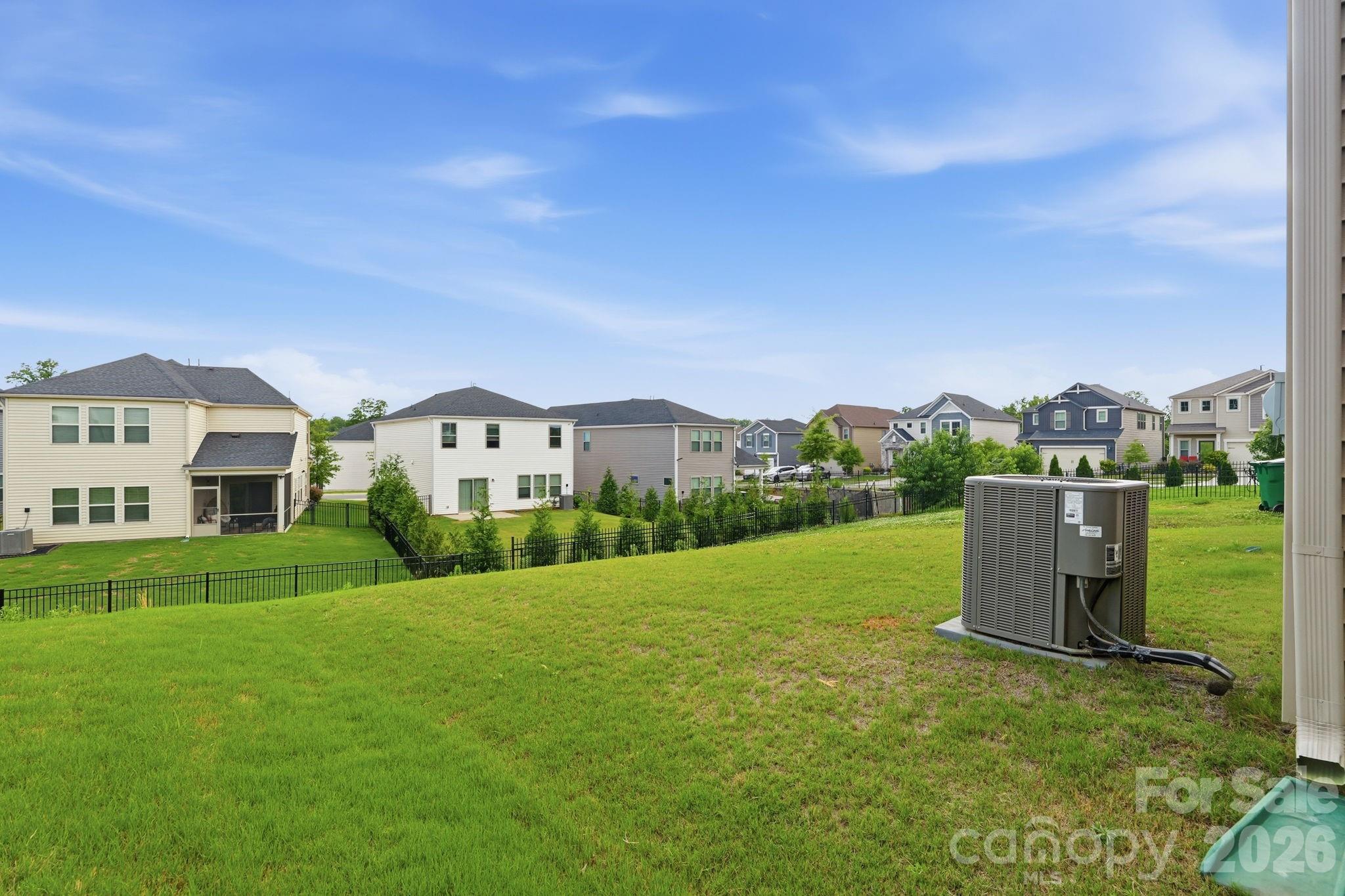 Larkhaven Hills - Residential