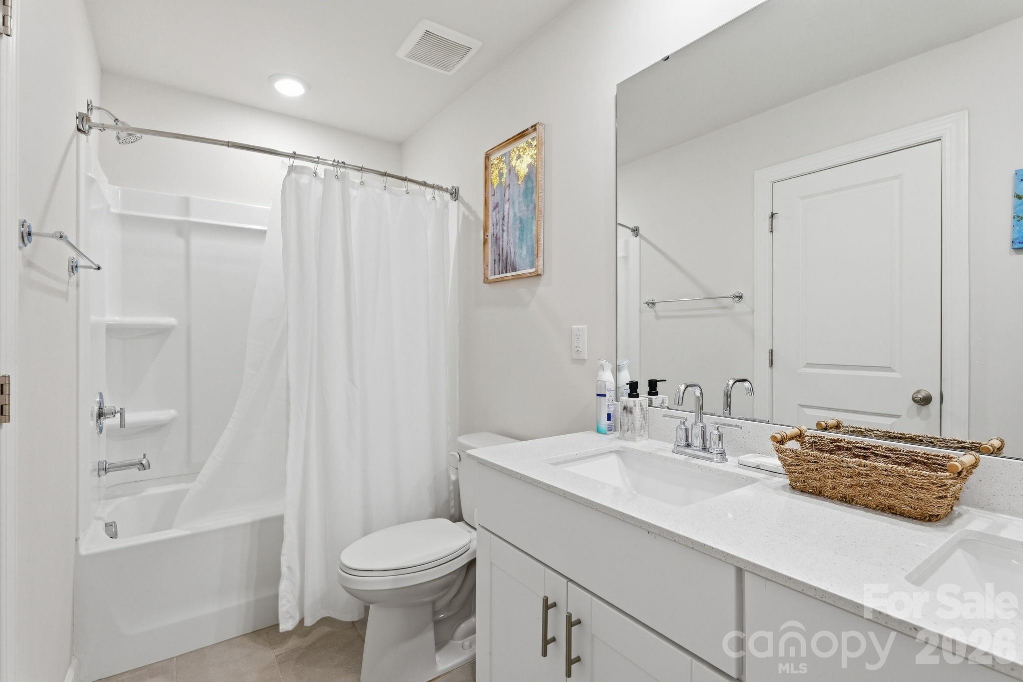 Larkhaven Hills - Residential