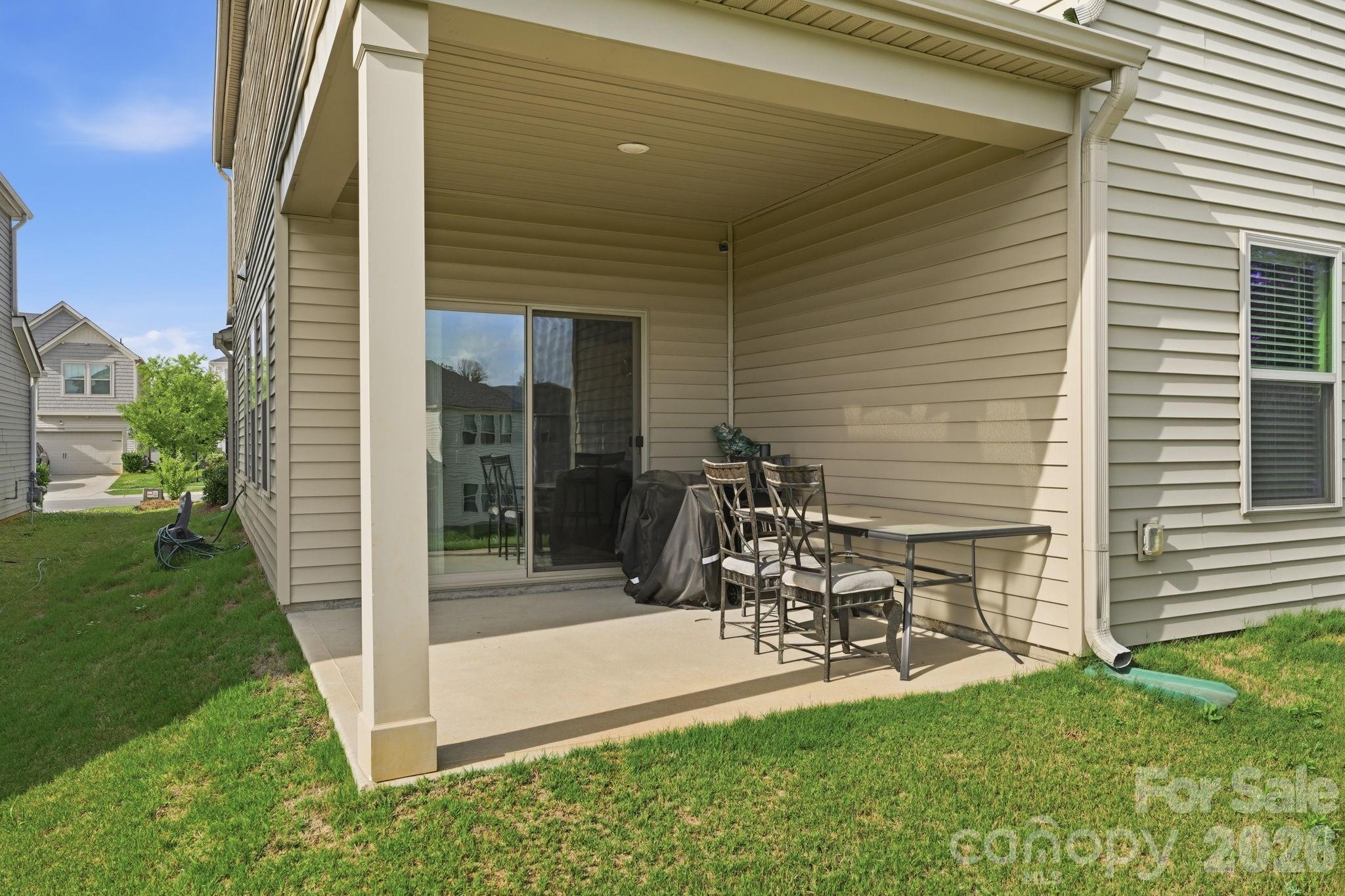Larkhaven Hills - Residential