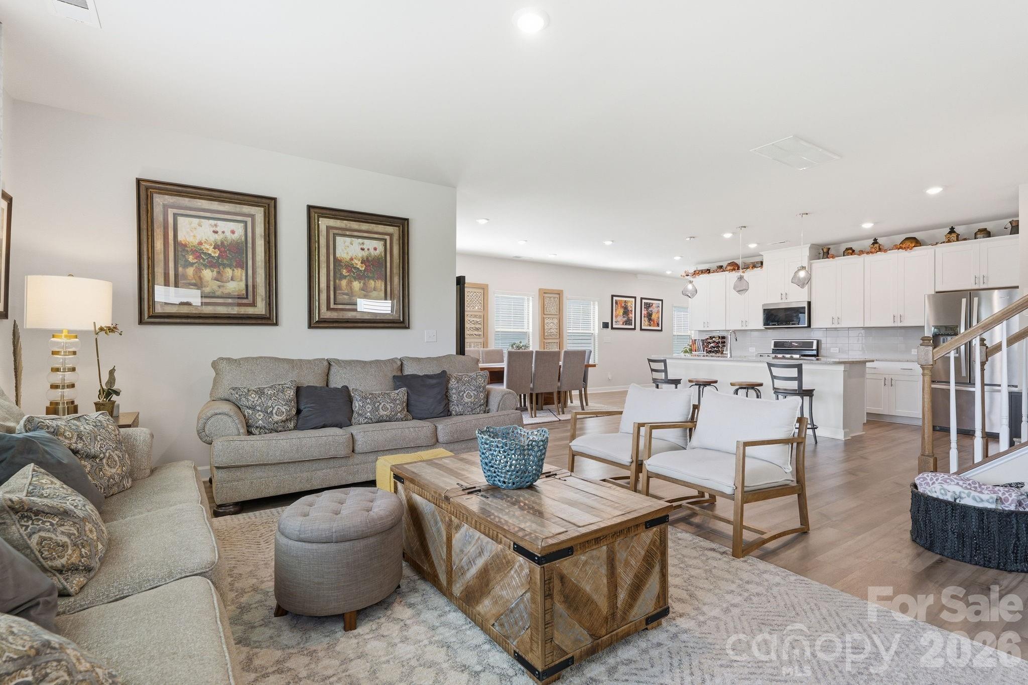 Larkhaven Hills - Residential