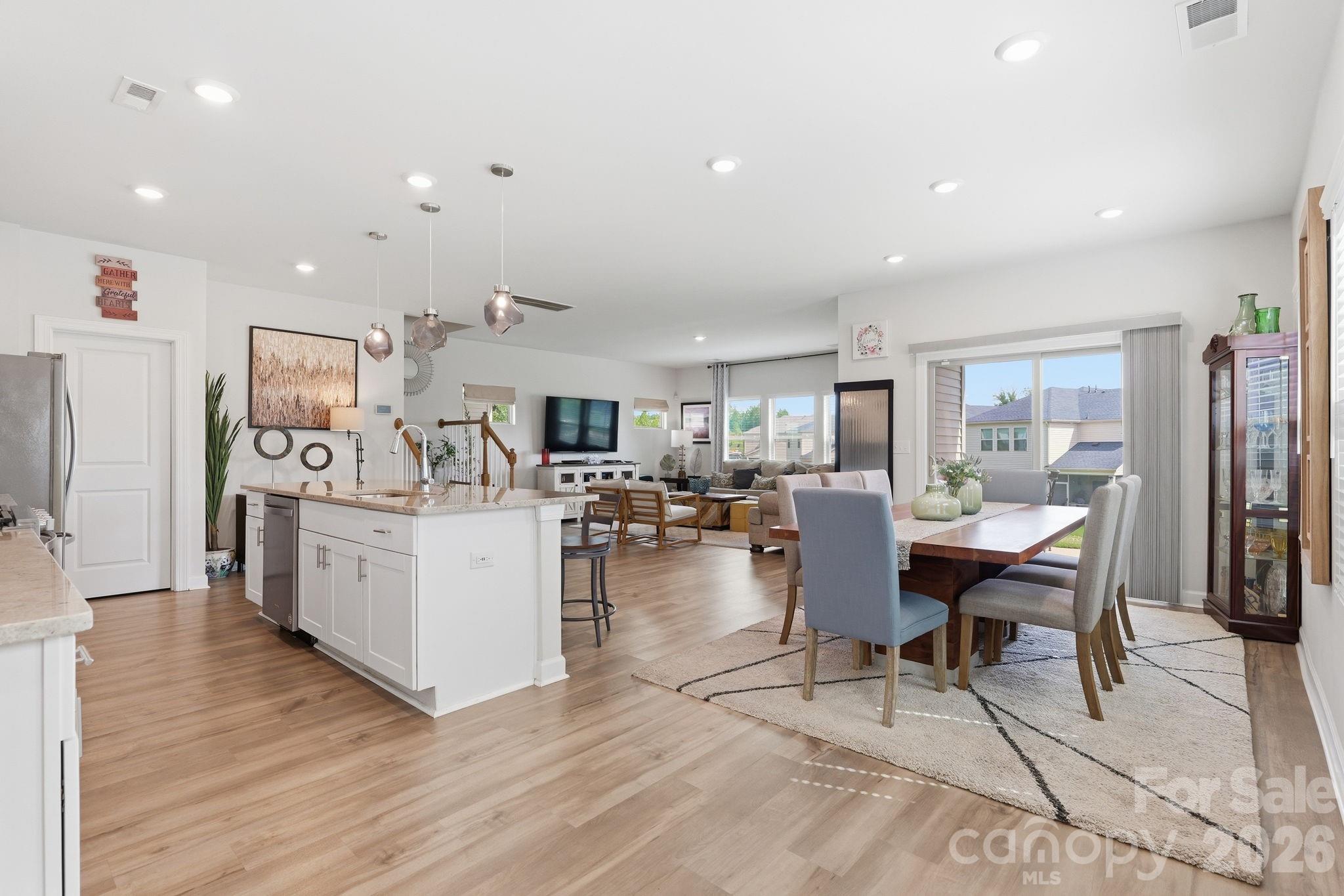 Larkhaven Hills - Residential