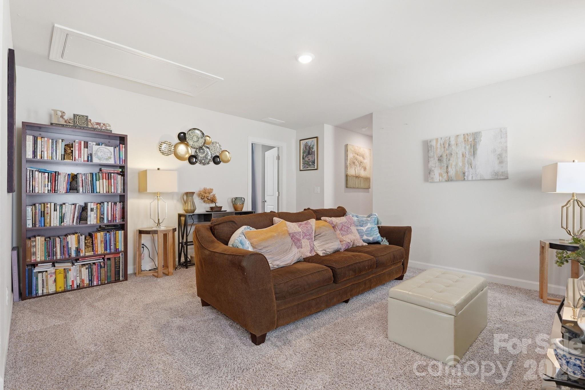 Larkhaven Hills - Residential