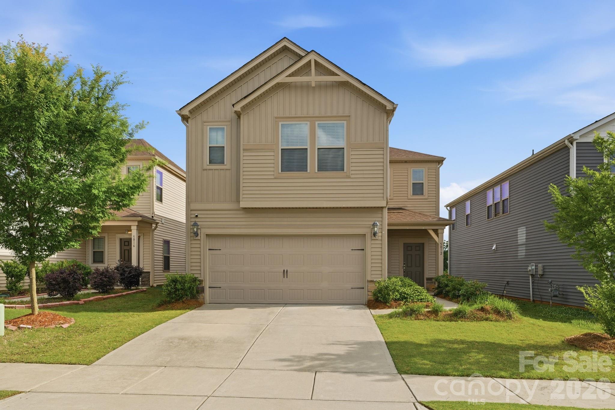 Larkhaven Hills - Residential