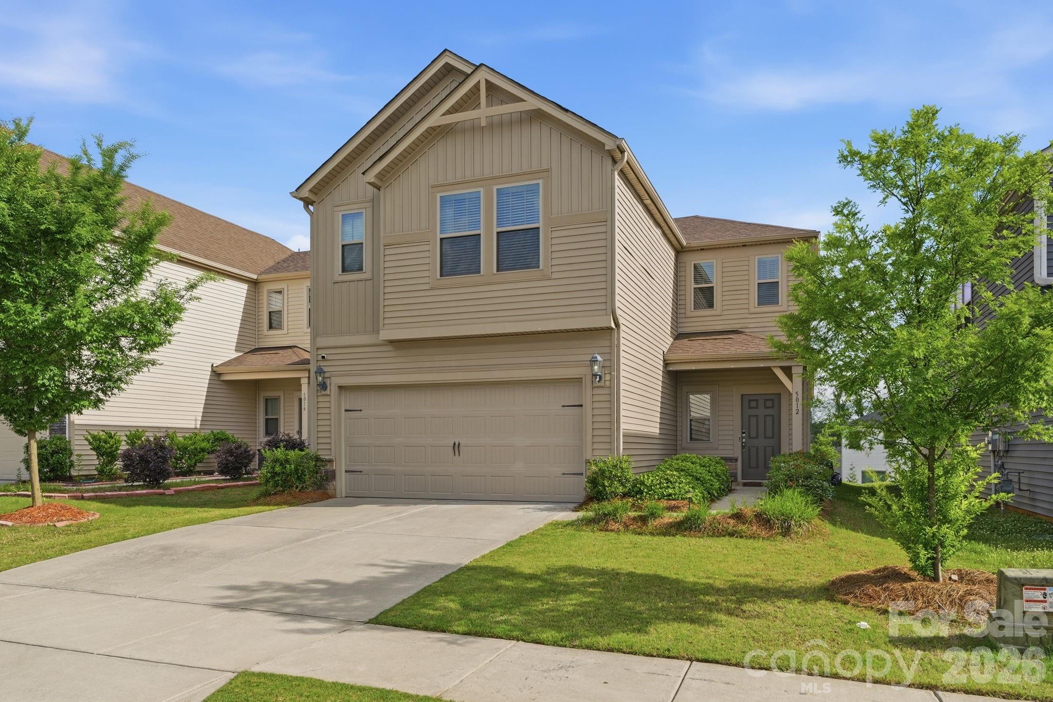 Larkhaven Hills - Residential