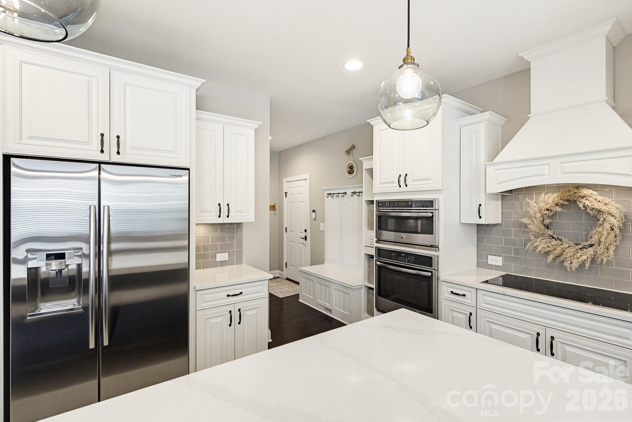 Lake Forest Preserve - Residential