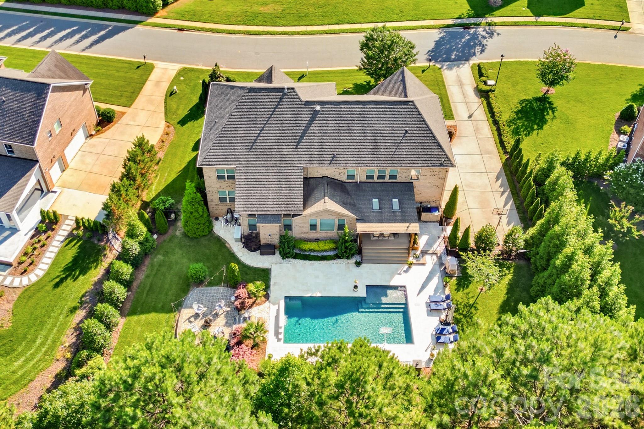 Lake Forest Preserve - Residential