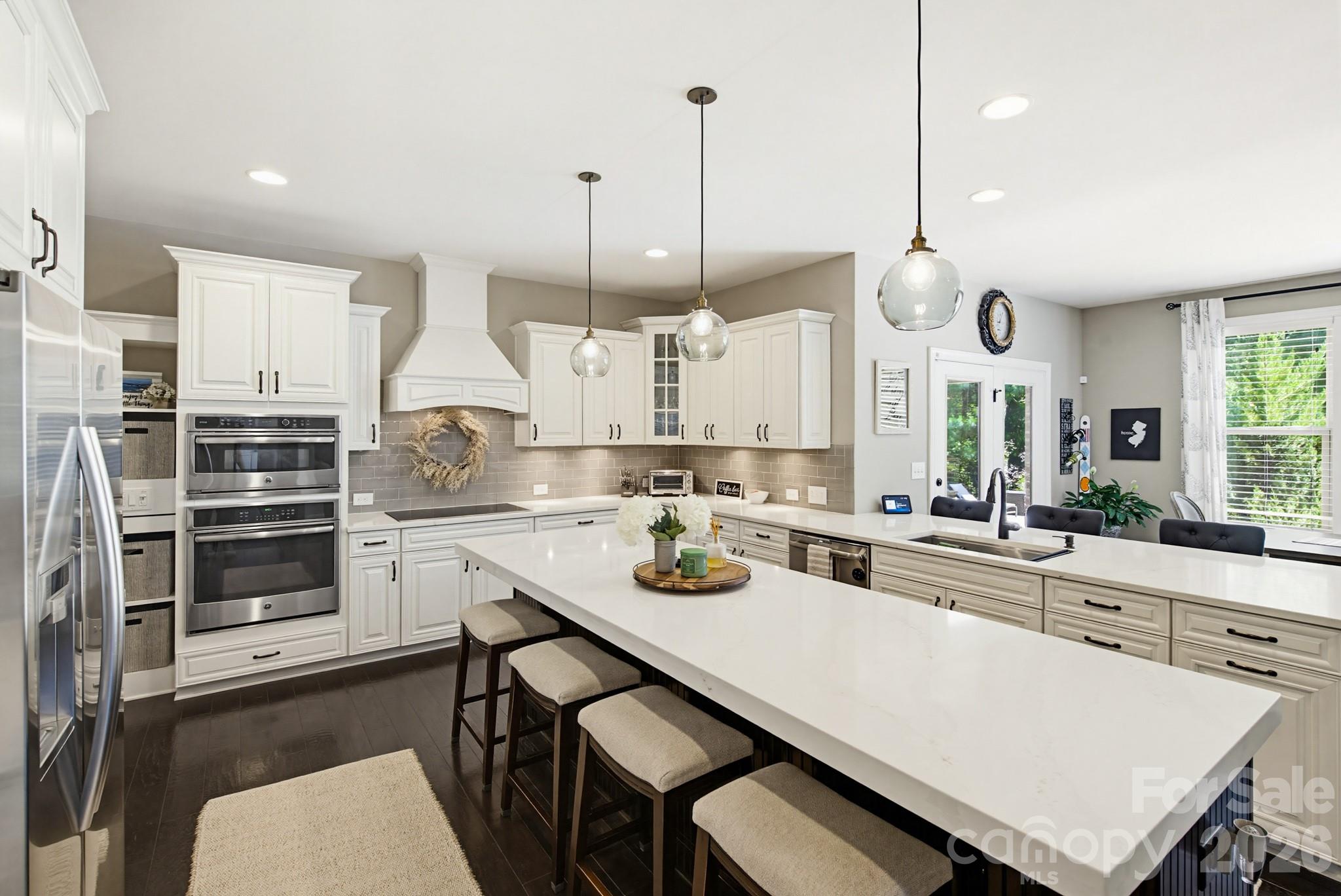 Lake Forest Preserve - Residential