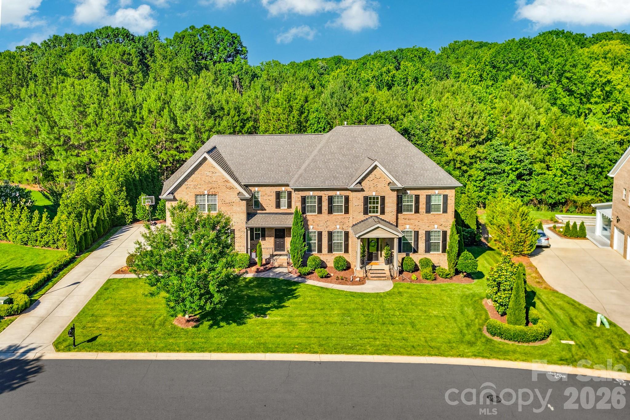 Lake Forest Preserve - Residential