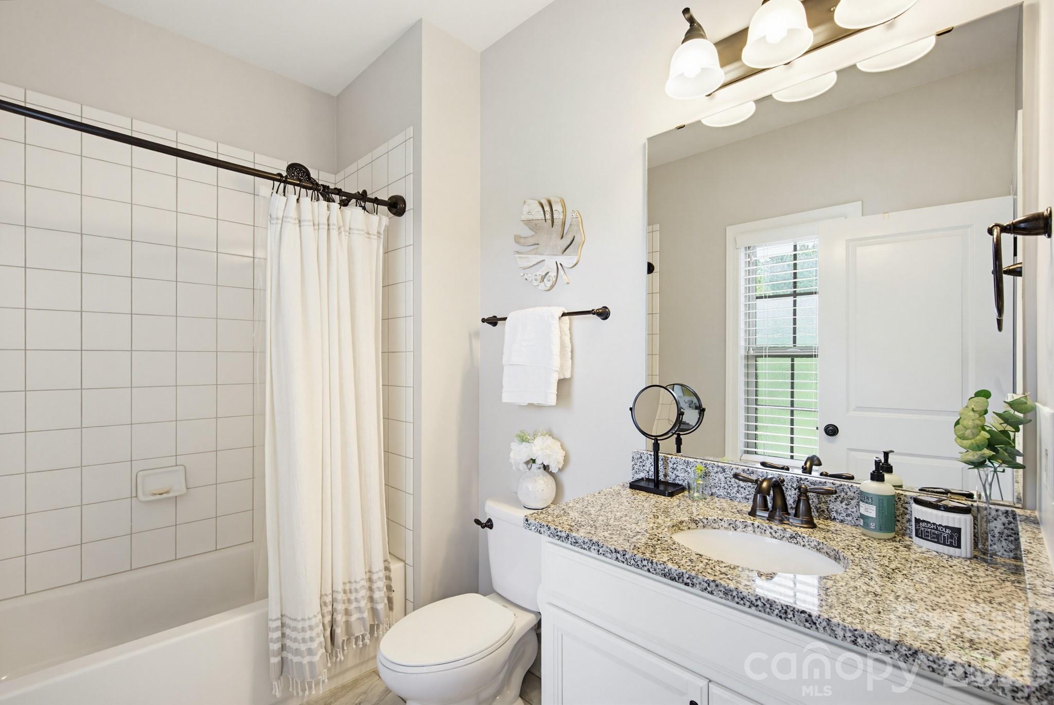 Lake Forest Preserve - Residential
