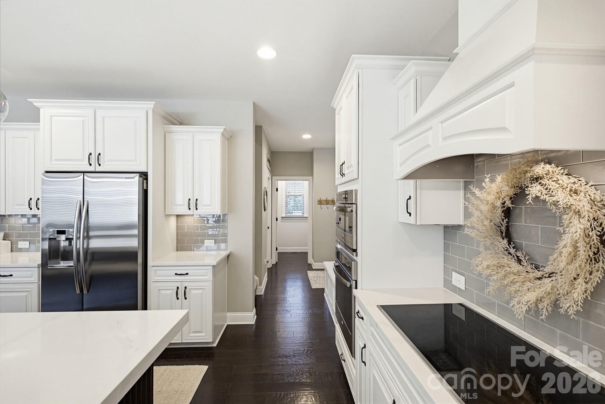Lake Forest Preserve - Residential