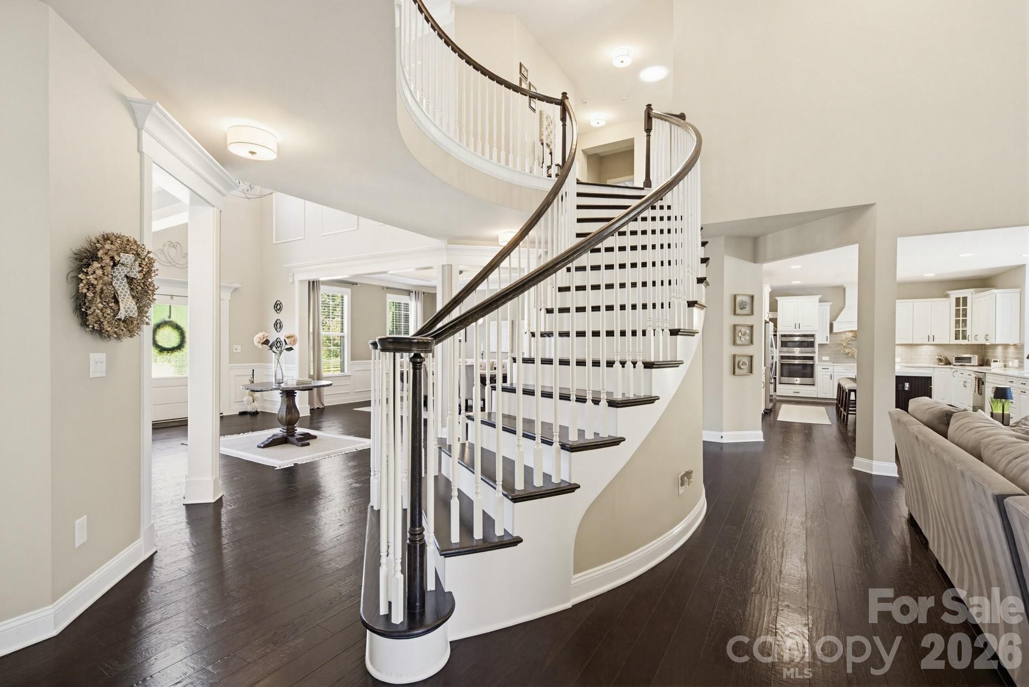 Lake Forest Preserve - Residential