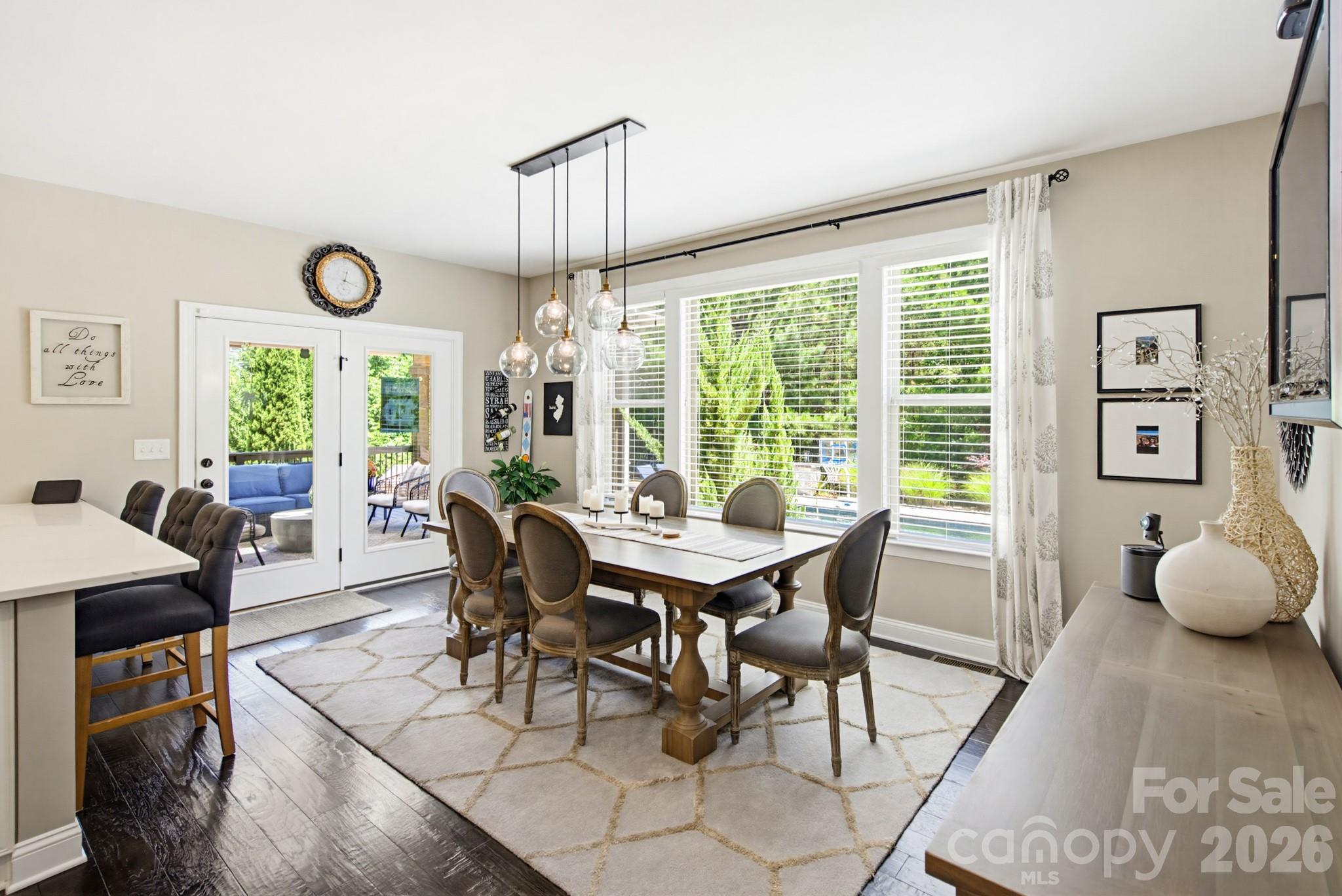Lake Forest Preserve - Residential