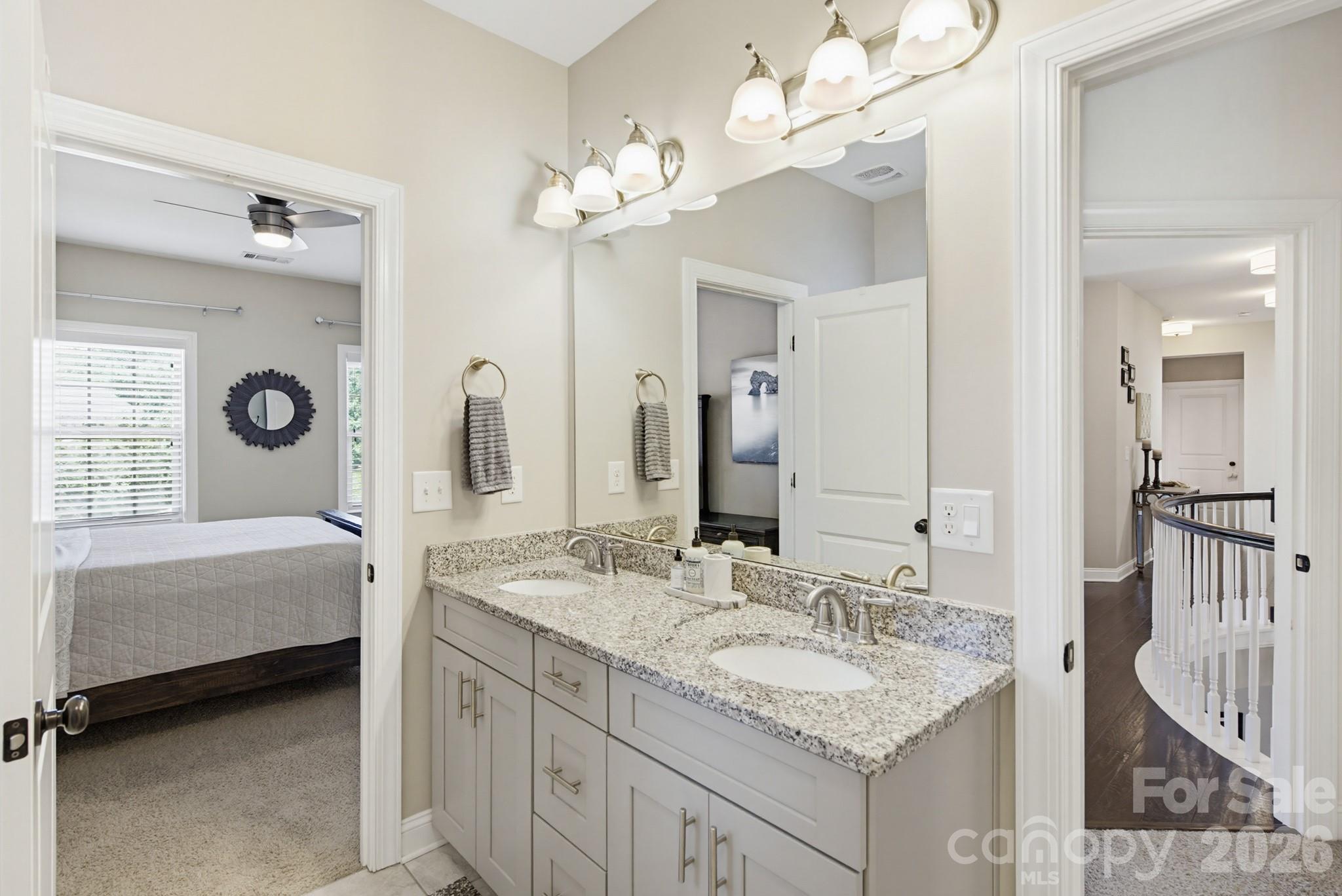 Lake Forest Preserve - Residential