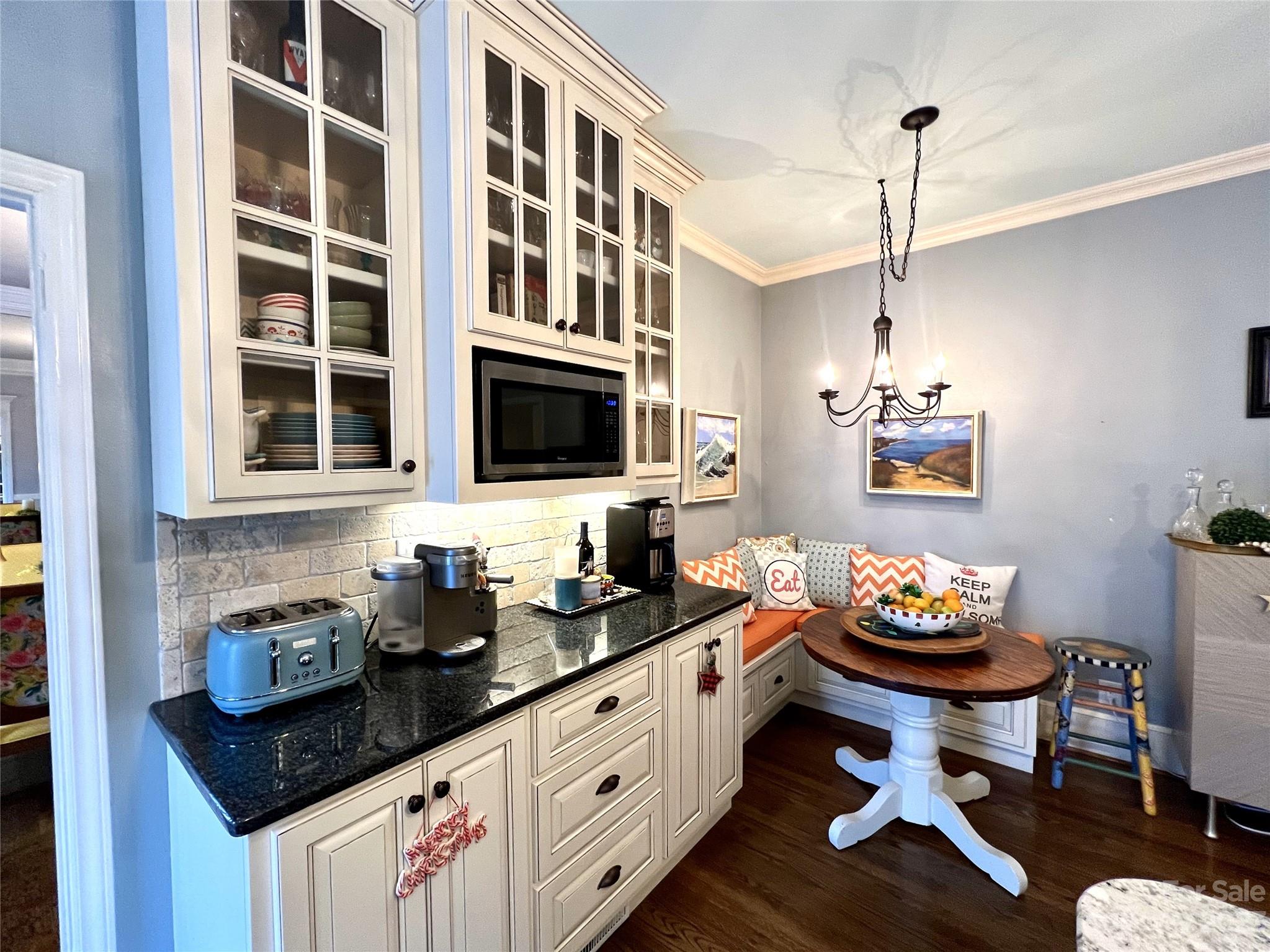 Forest Hills - Residential