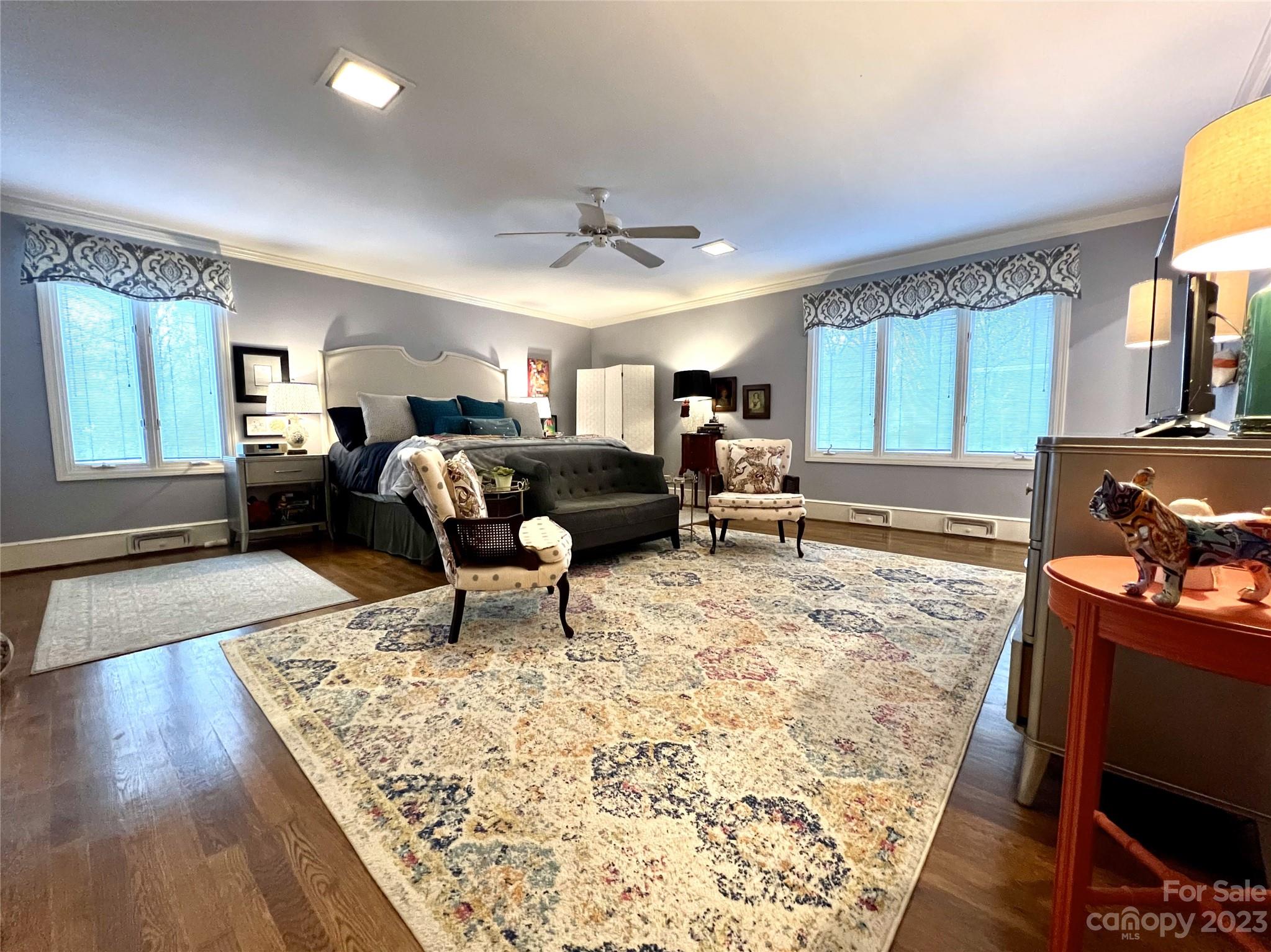 Forest Hills - Residential