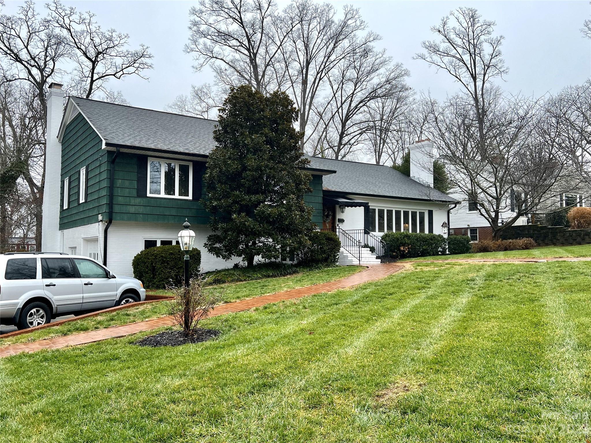 Forest Hills - Residential
