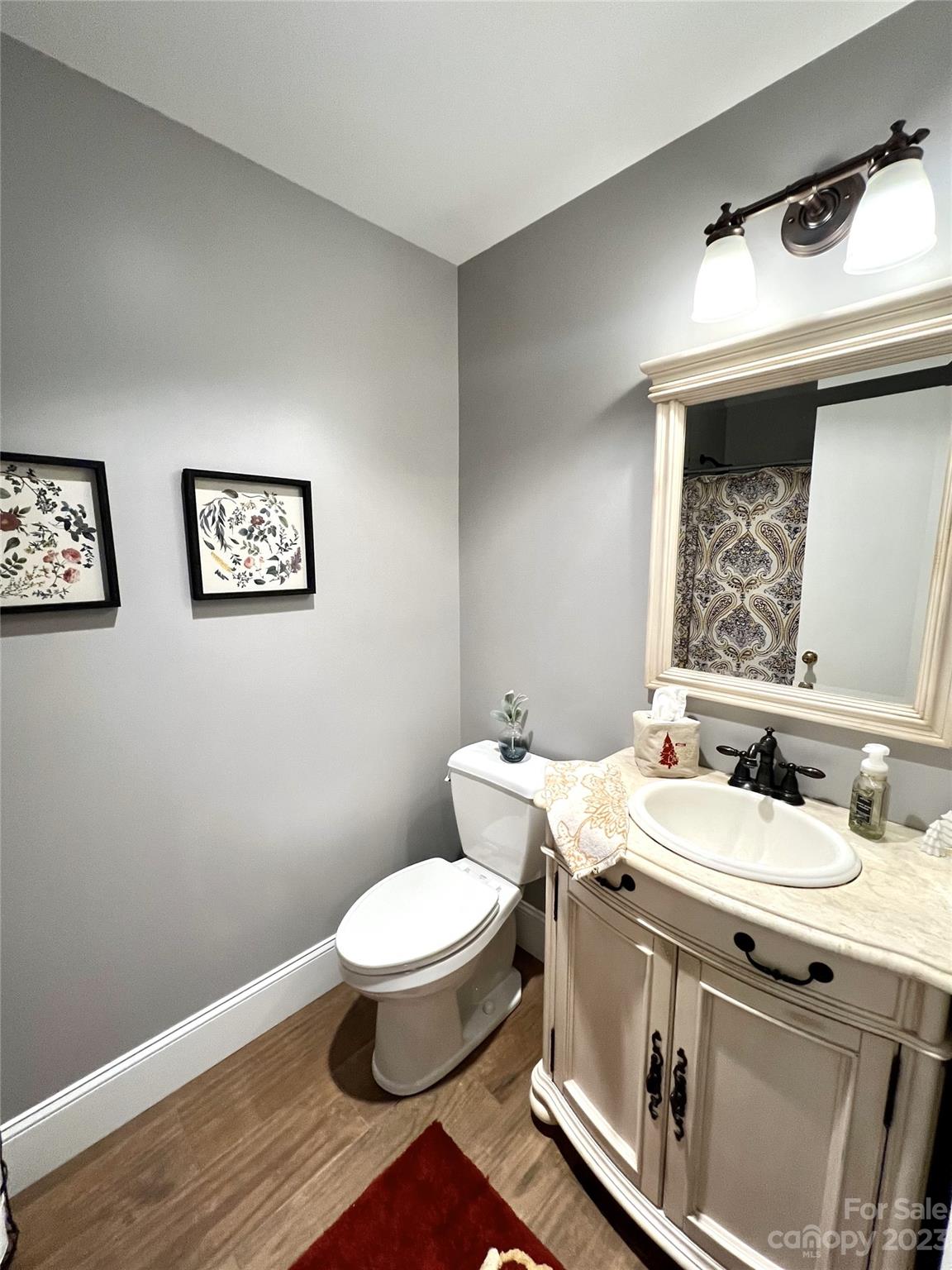 Forest Hills - Residential