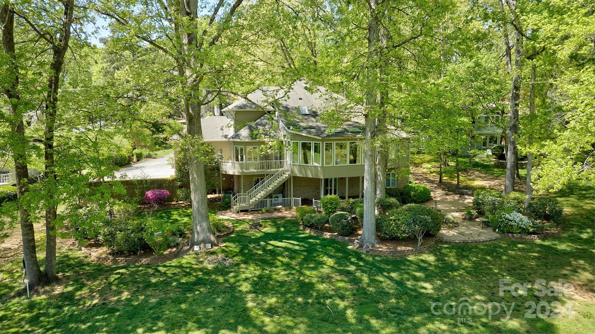 River Hills - Residential