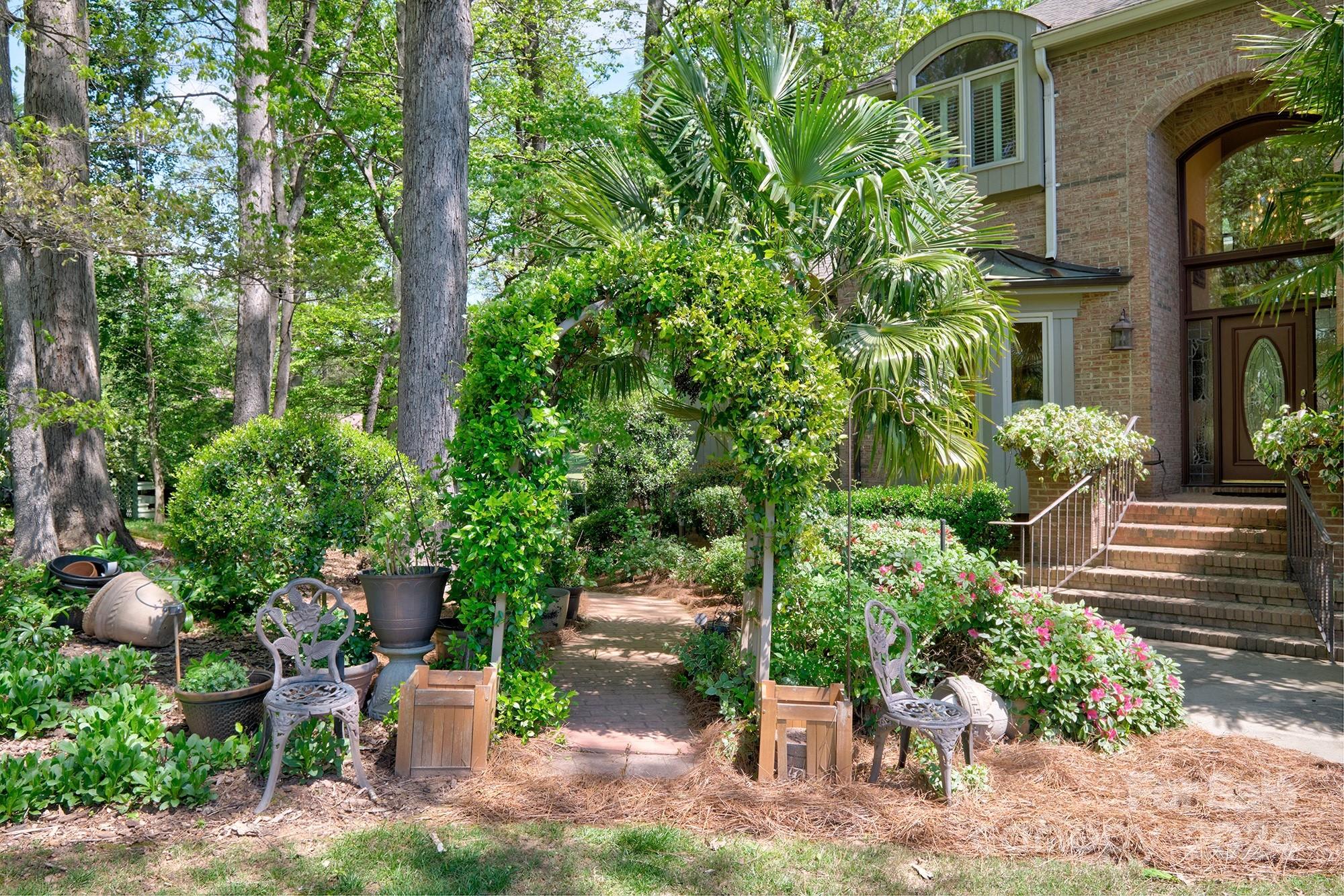 River Hills - Residential